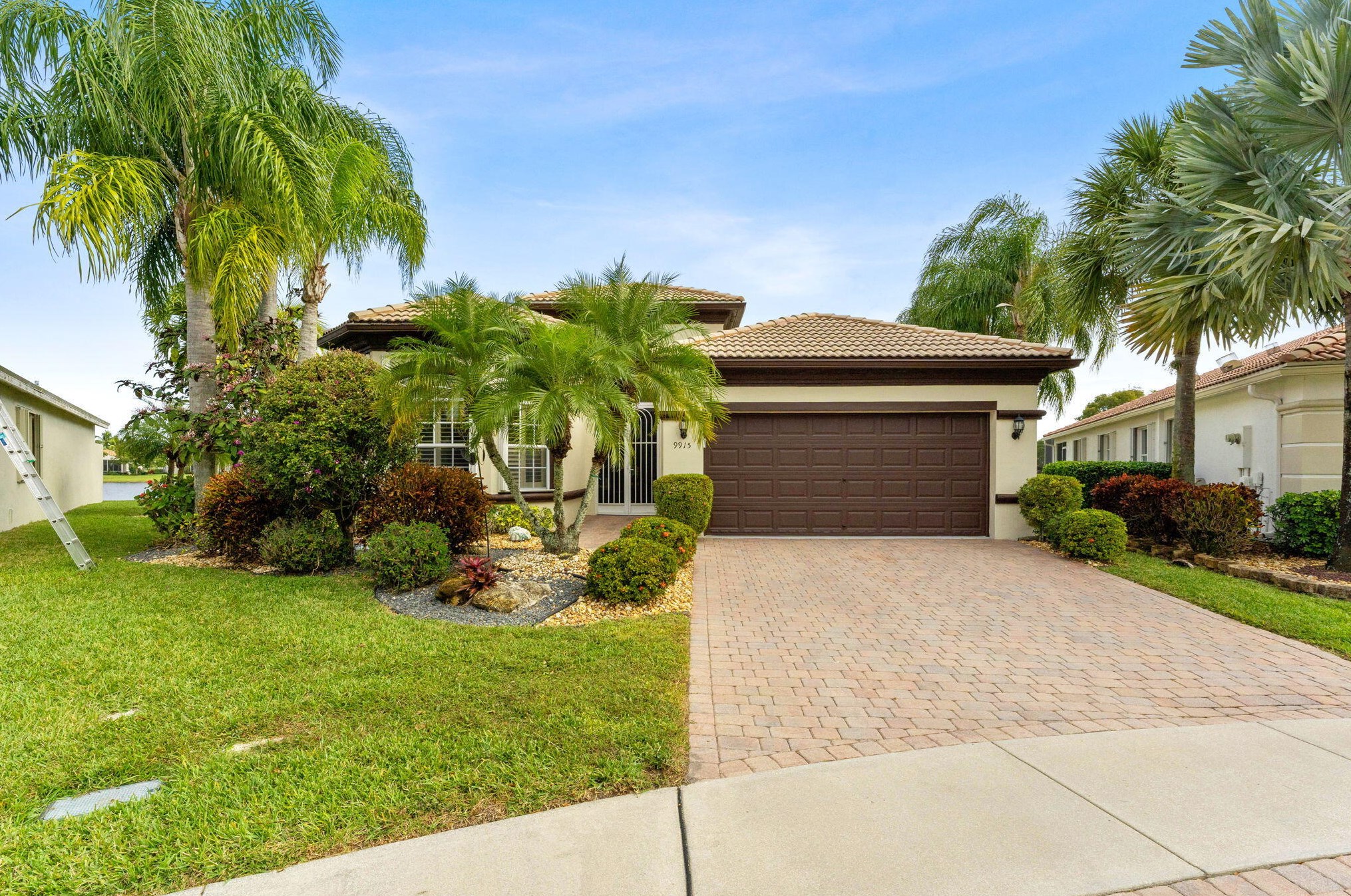 9915 Donato Way, Lake Worth, FL 33467-7045