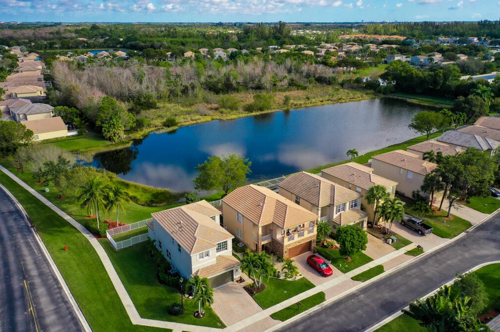 10215 Foal Rd, Lake Worth FL  33449-5446 exterior