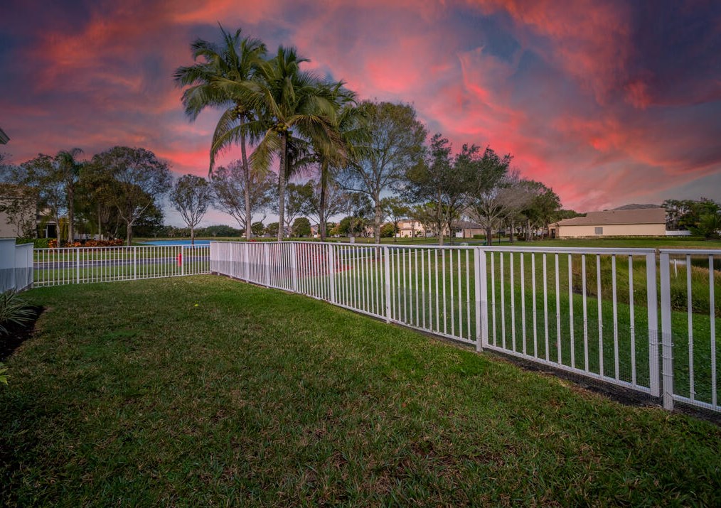 10215 Foal Rd, Lake Worth FL  33449-5446 exterior