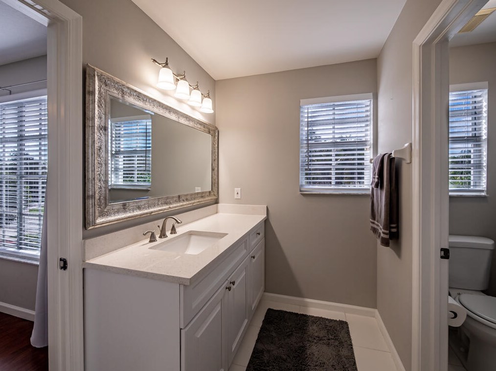 10215 Foal Rd, Lake Worth FL  33449-5446 exterior