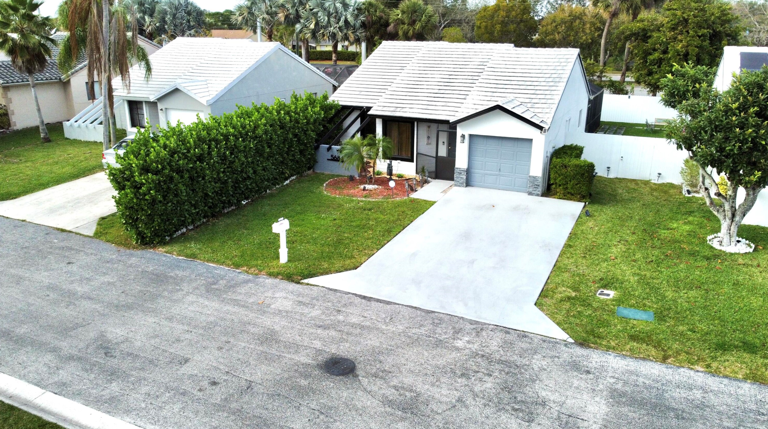 5684 Strawberry Lakes Cir, Lake Worth, FL 33463