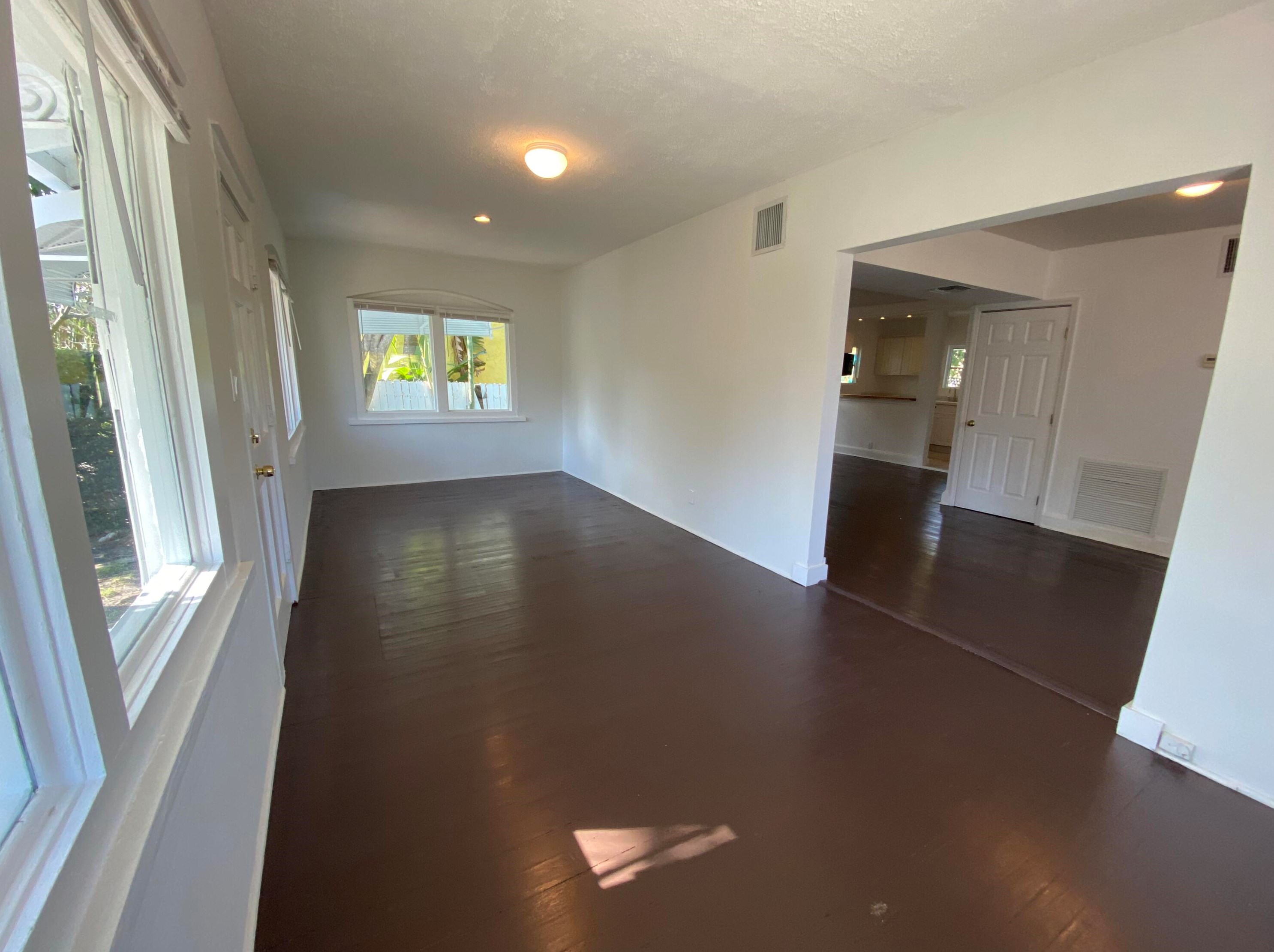 427 9th St, West Palm Beach, FL 33401