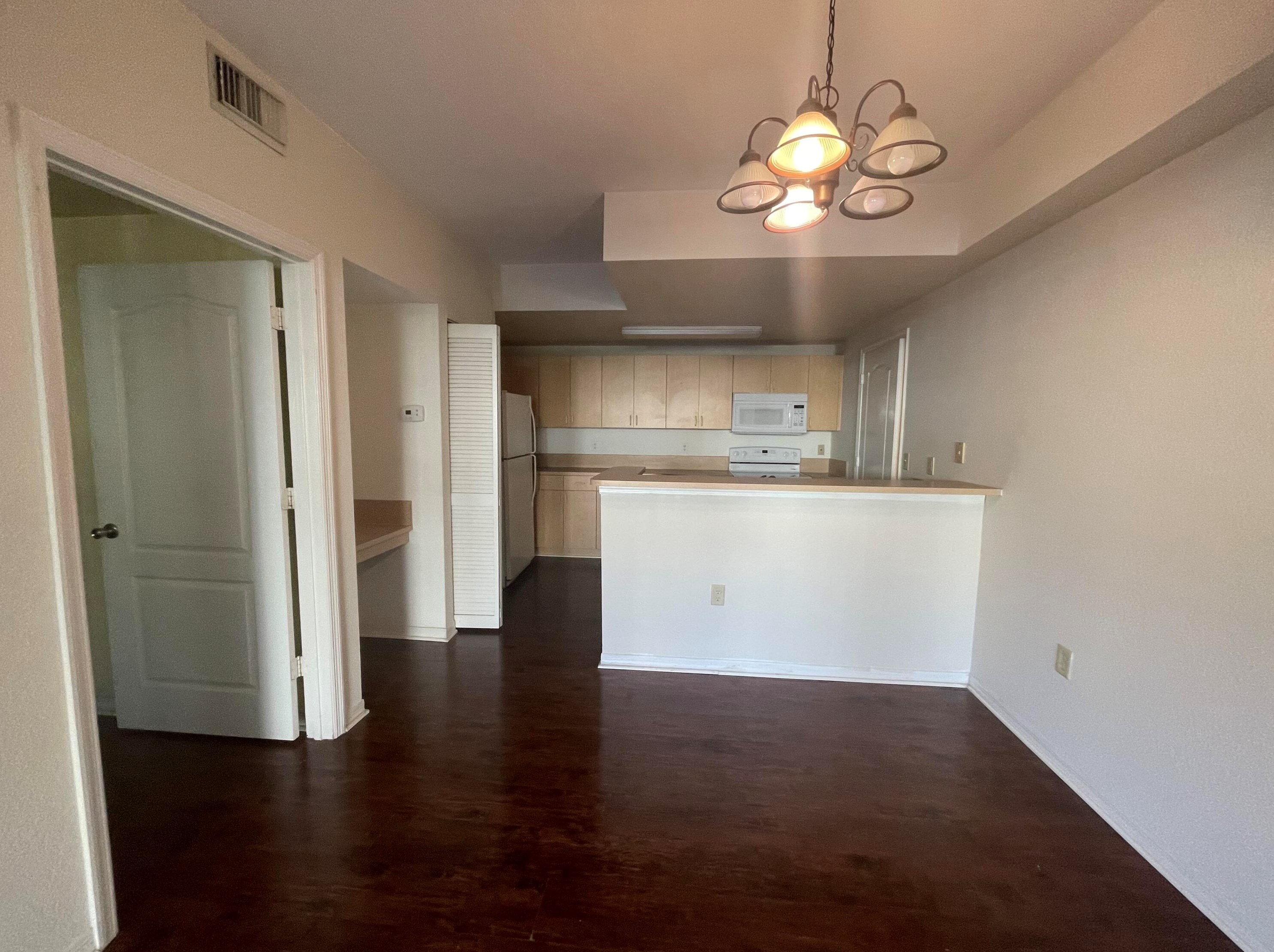 164 Sw Peacock Blvd Apt 105, Fort Pierce, FL 34986