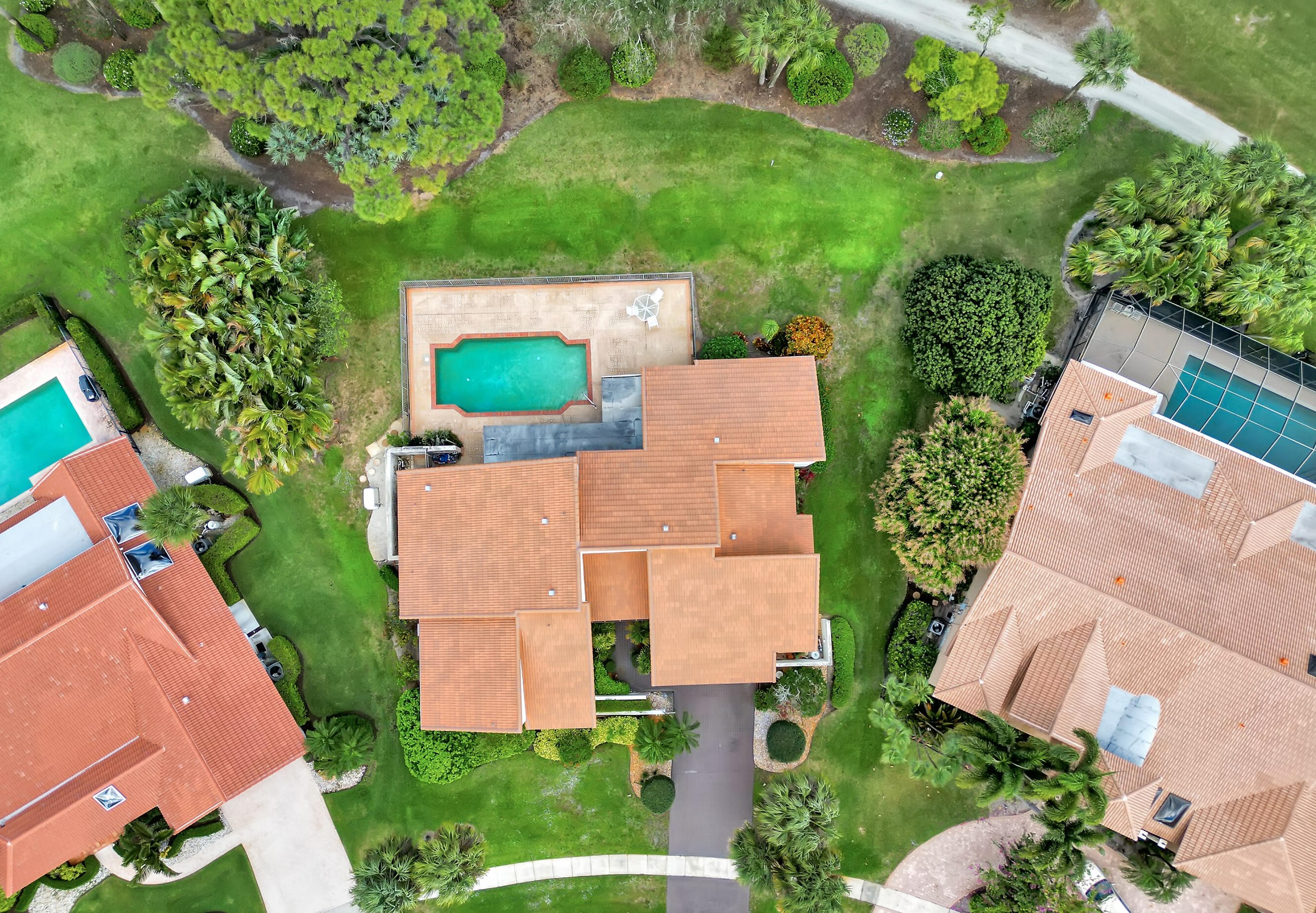 4499 White Cedar Ln, Delray Beach, FL 33445