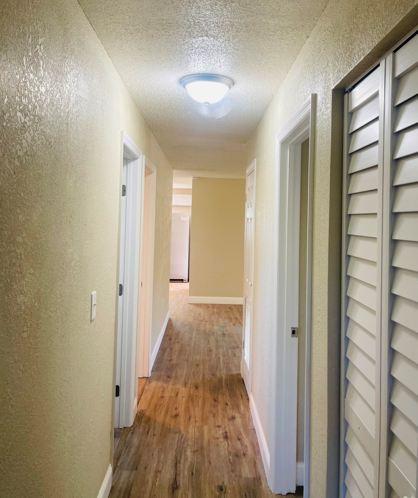 7683 87th Ct, Okeechobee FL  34972-7327 exterior