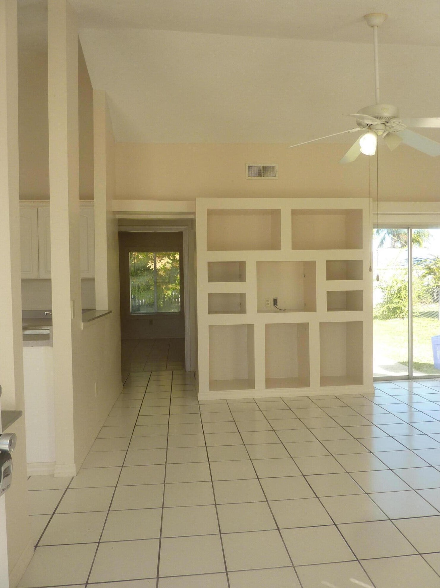 10619 Bobbie Ln, West Palm Beach, FL 33411