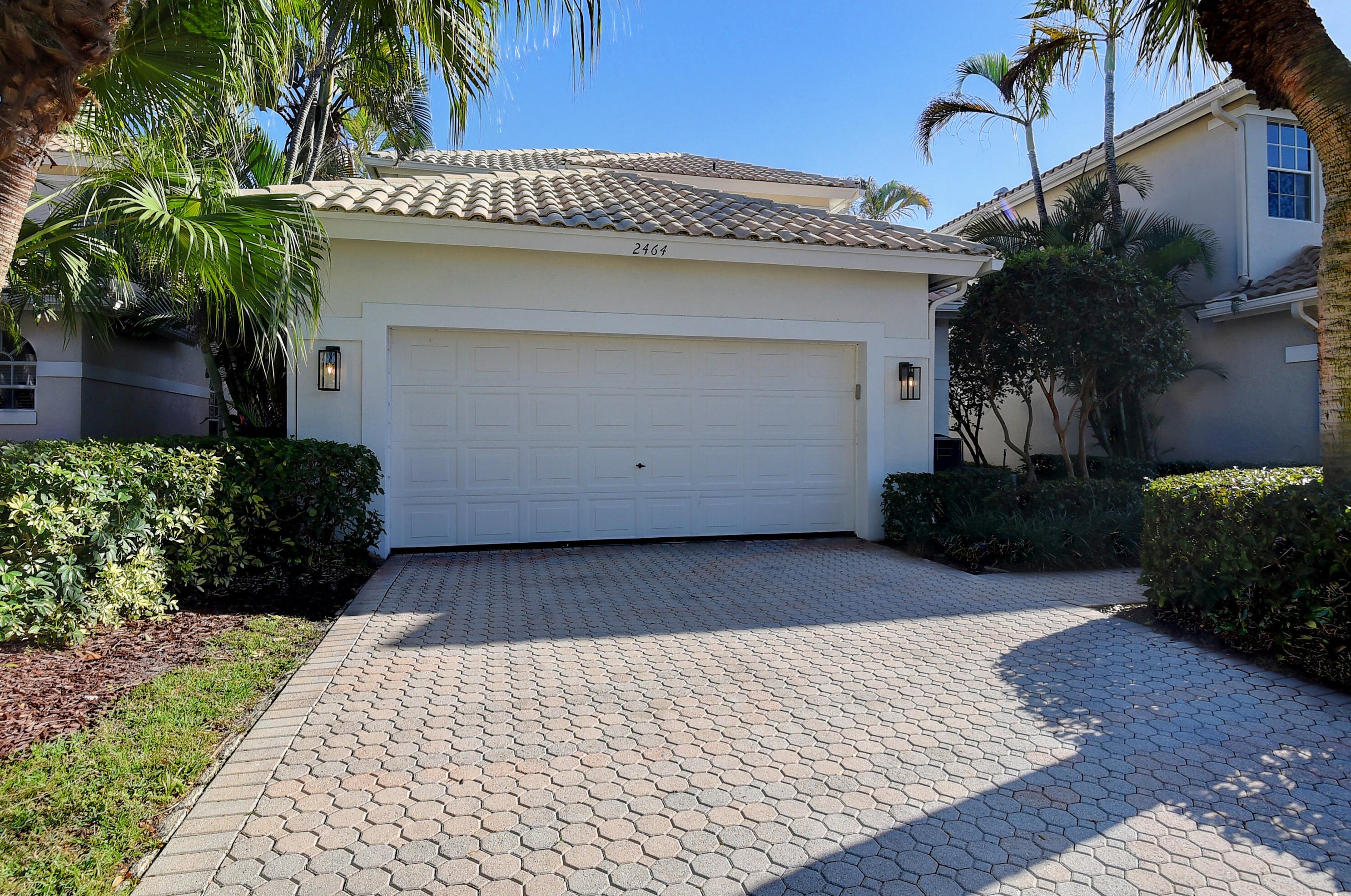 2464 66th Dr, Boca Raton, FL 33496-2001
