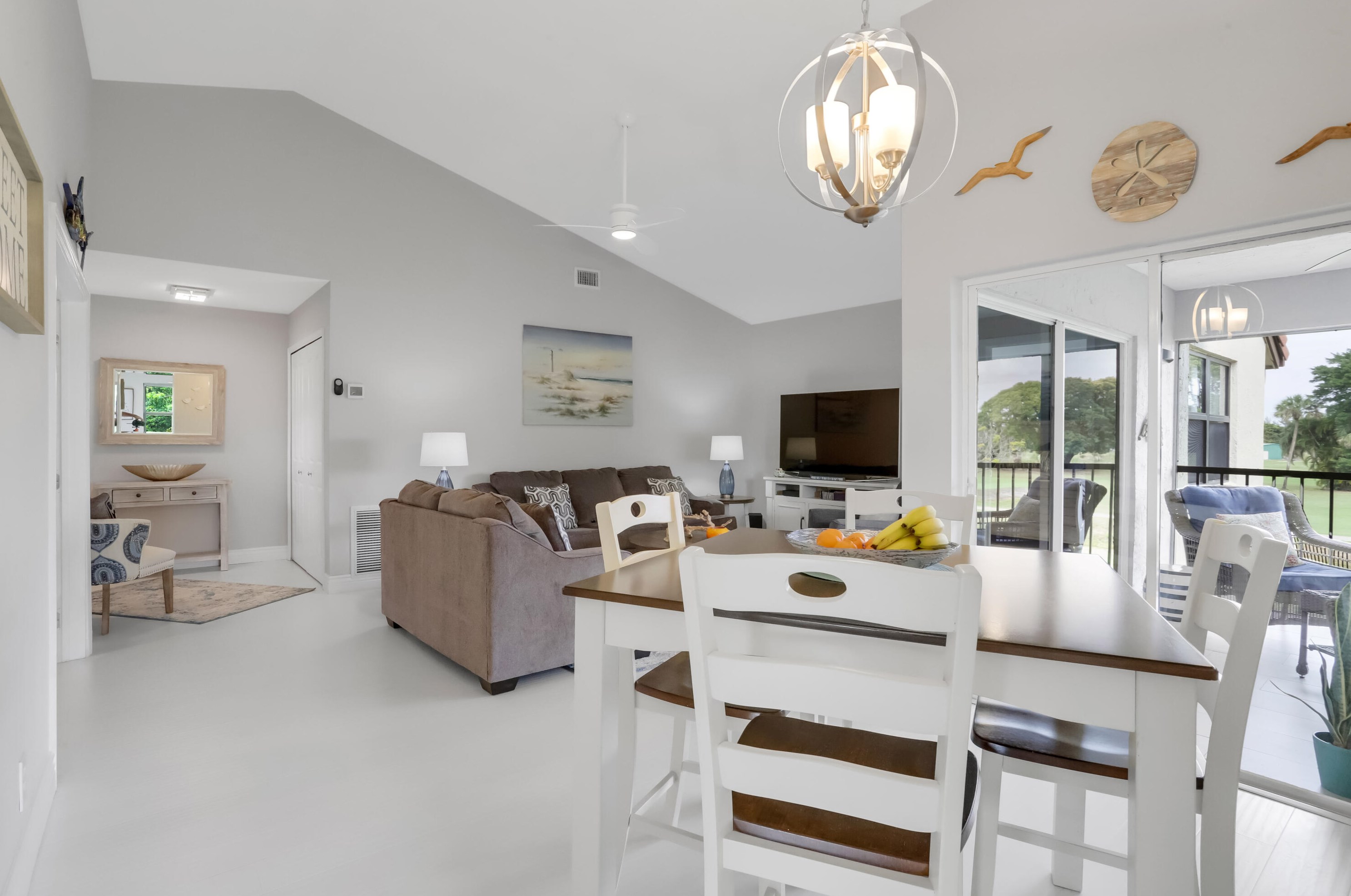 5849 Parkwalk Dr, Boynton Beach FL 33472-2321 exterior