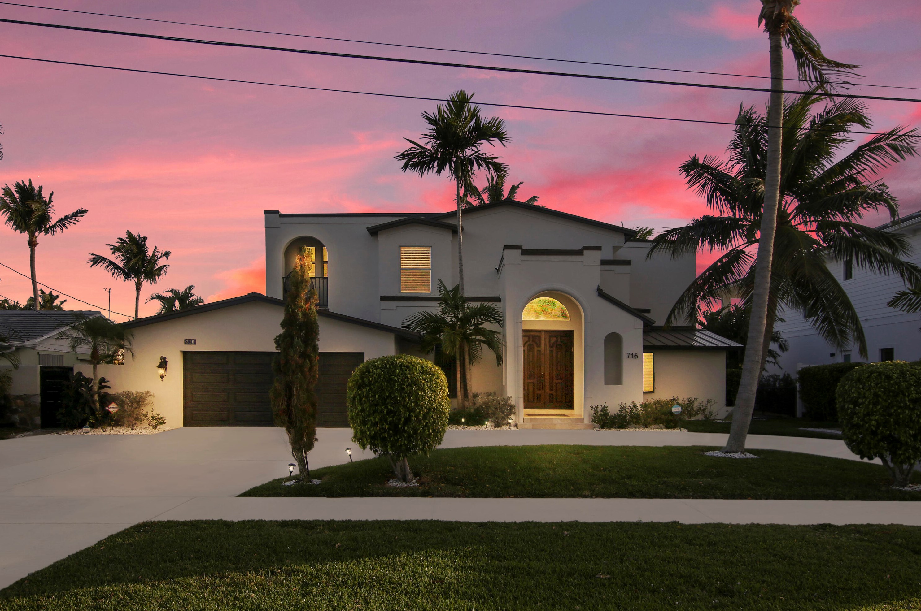716 Kittyhawk Way, West Palm Beach, FL 33408