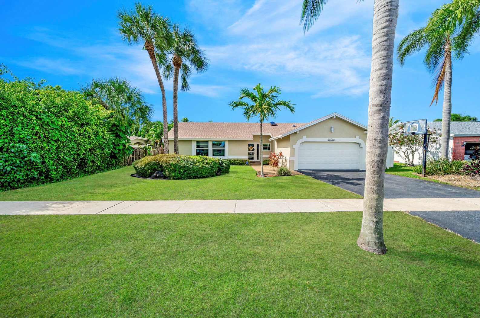 19423 Colorado Cir, Boca Raton, FL 33434-2708