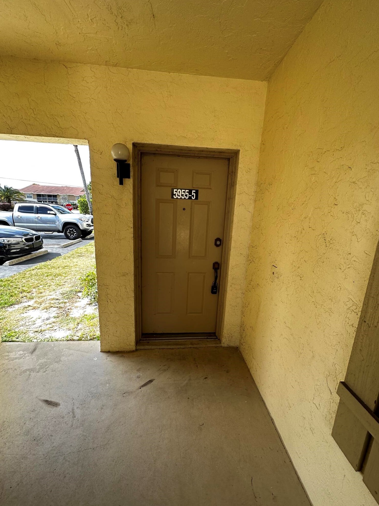 5955 Longbow Ln #5, West Palm Beach, FL 33415