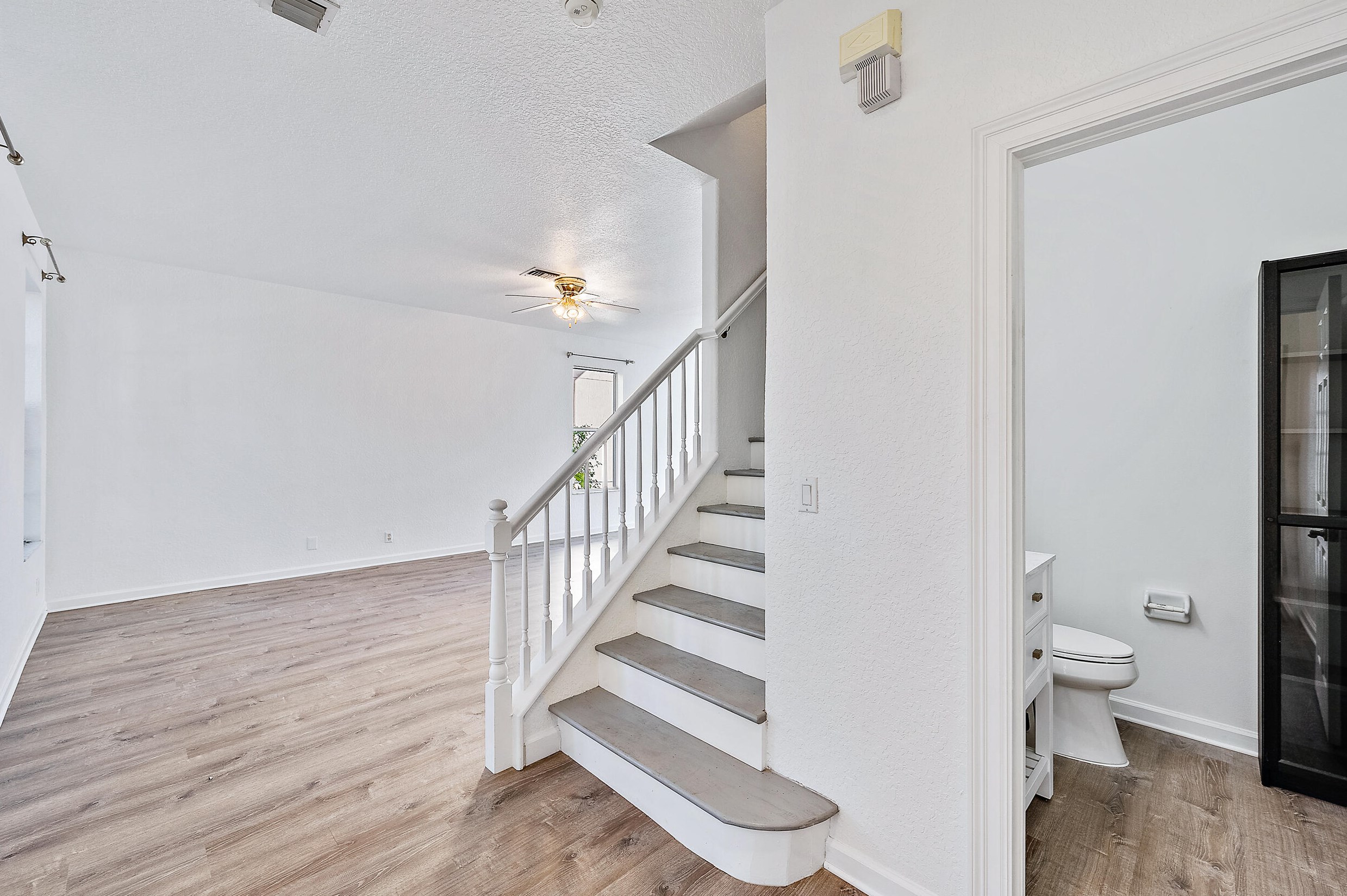 8052 Murano Cir, West Palm Beach, FL 33418