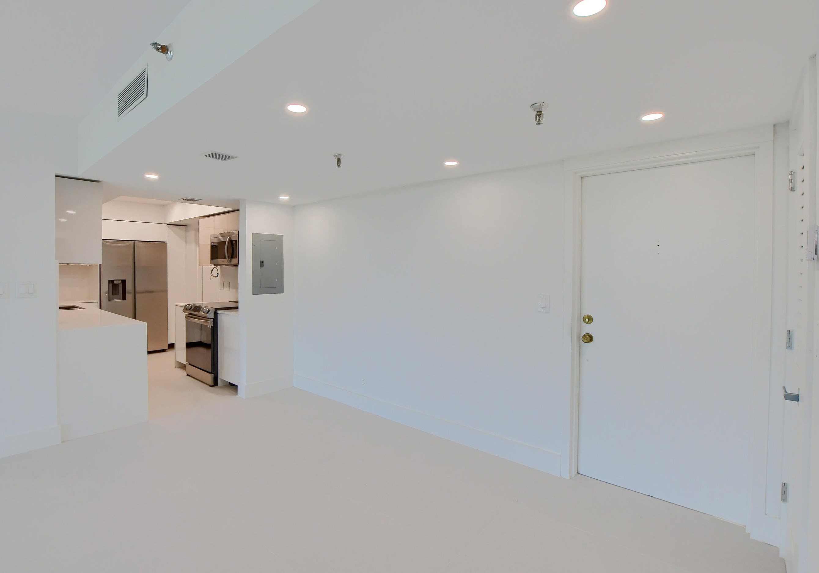 6875 Willow Wood Dr #2053, Boca Raton, FL 33434