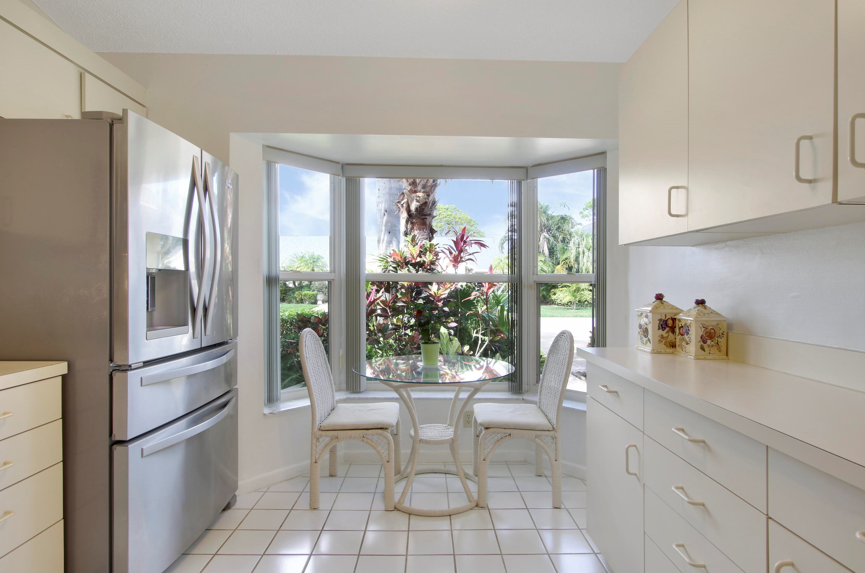 8093 Bristlecone Pl, Hobe Sound, FL 33455-6454