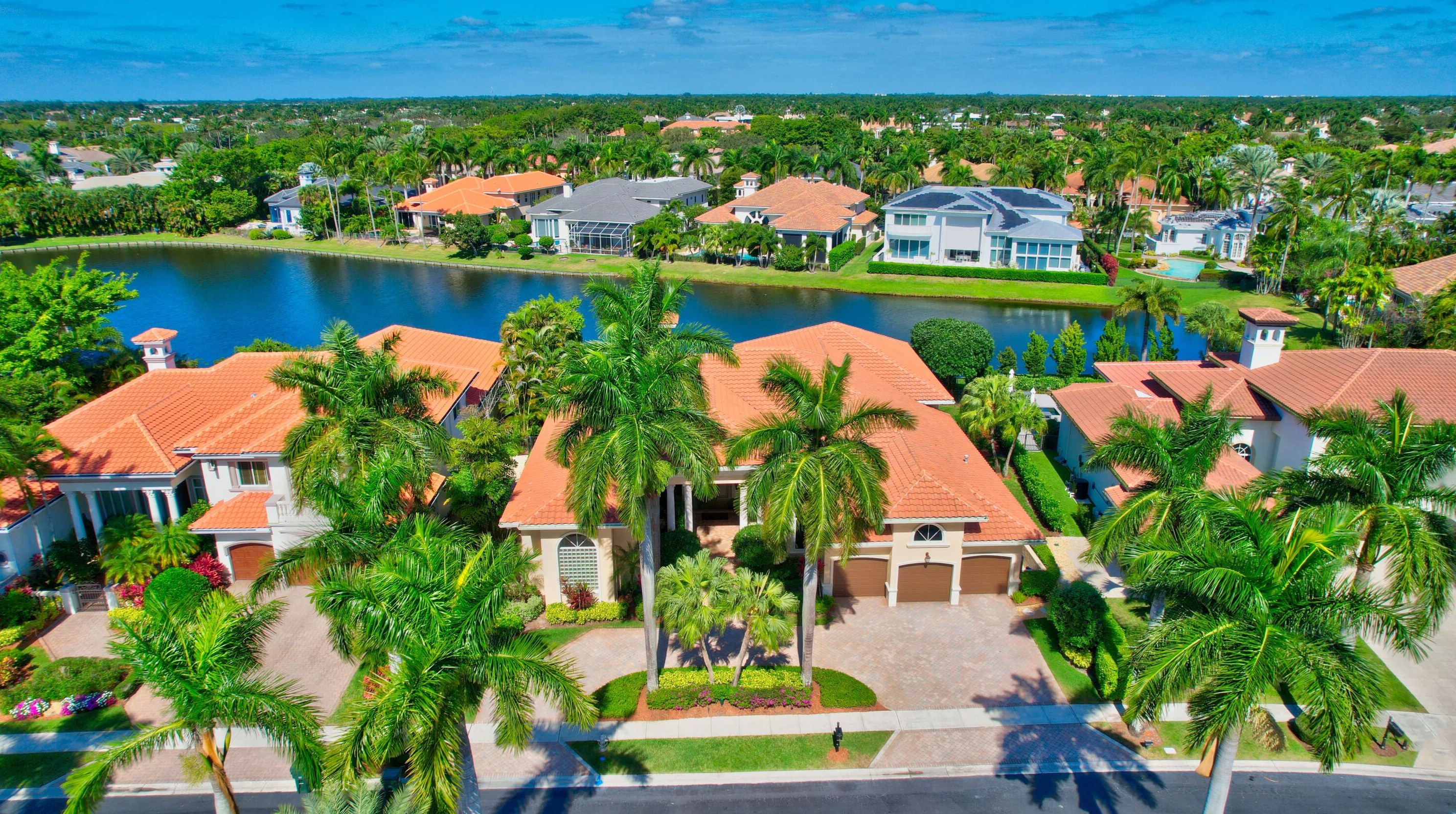 3770 Coventry Ln, Boca Raton, FL 33496-4054