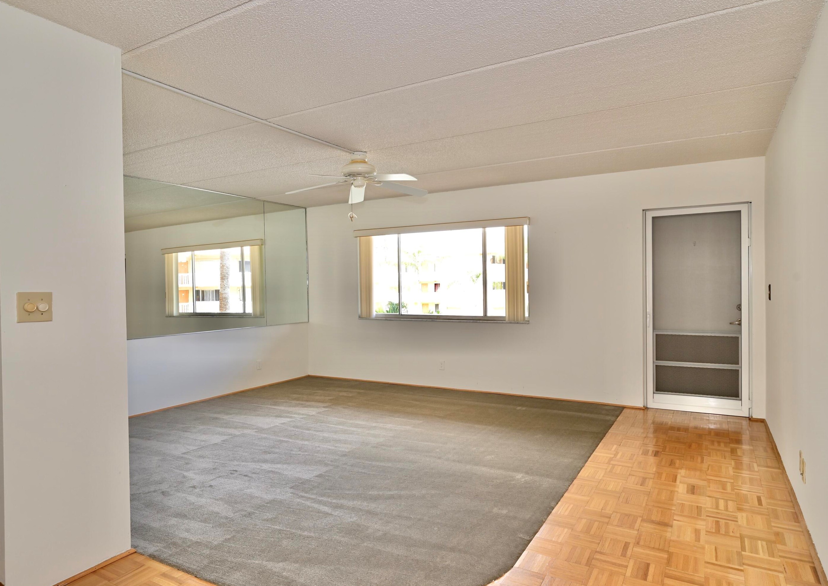 700 Village Green Ct #206, Lake Worth, FL 33461