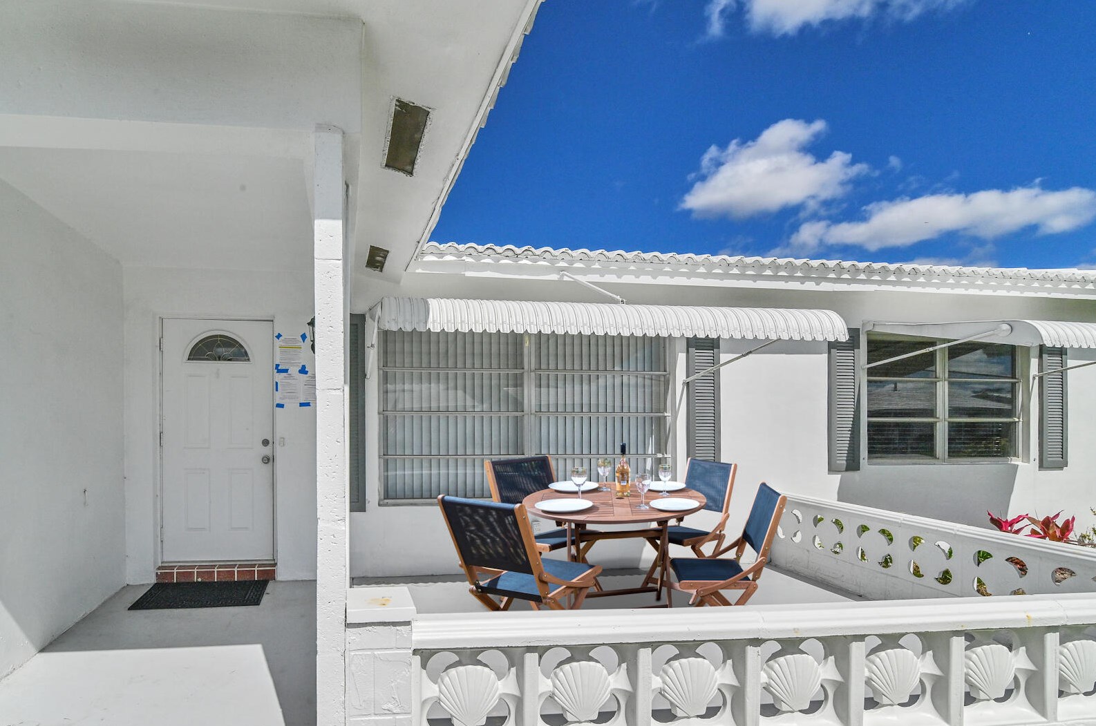 1107 Siesta Ave, Boynton Beach, FL 33426-4386