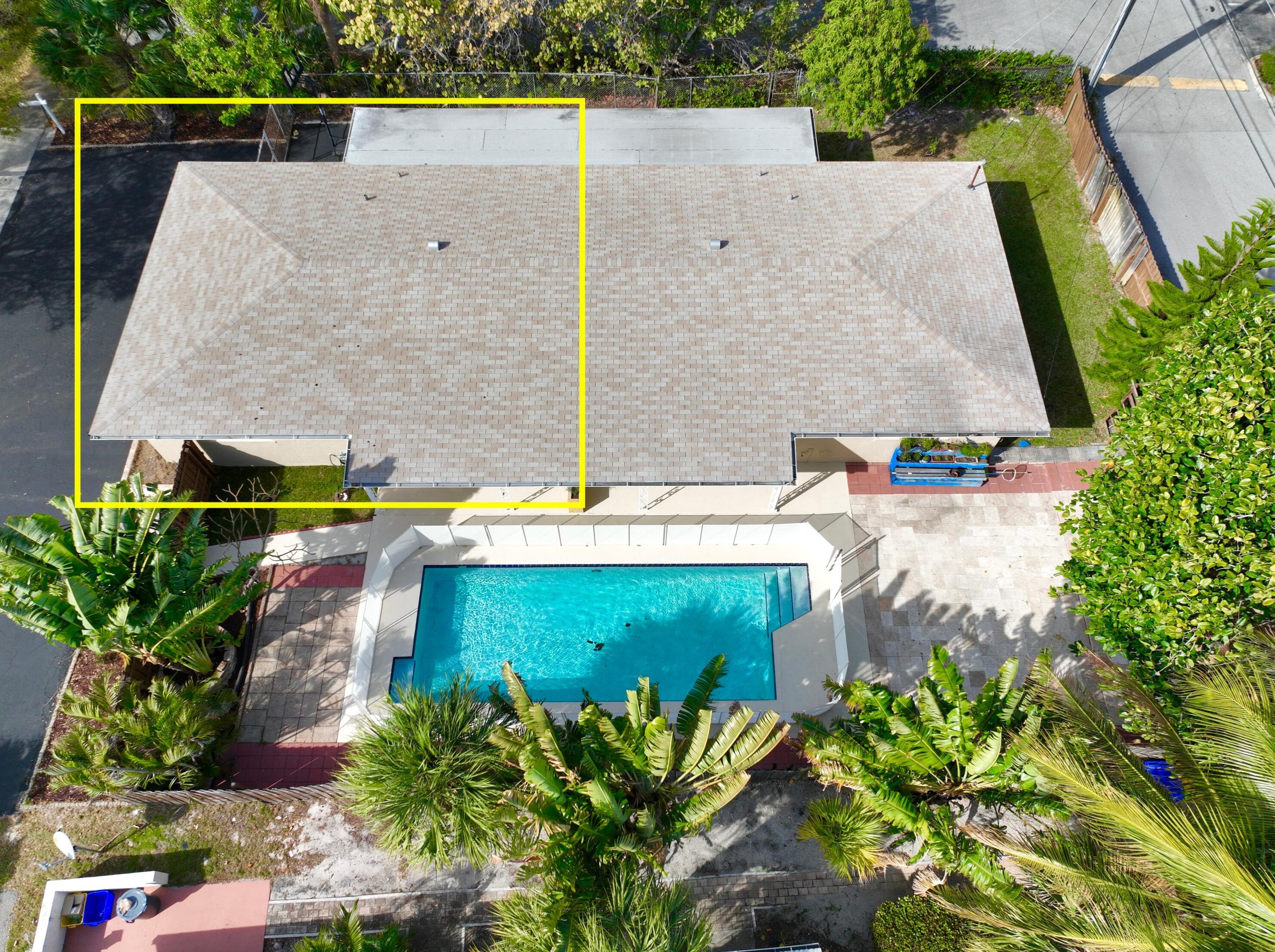 536 Eastwind Dr, West Palm Beach, FL 33408