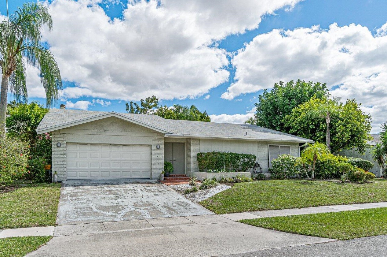 3288 27th Ave, Boca Raton, FL 33434-3436