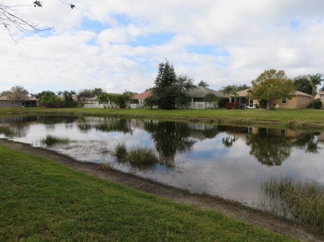 589 Nw Waverly Cir, Fort Pierce, FL 34983