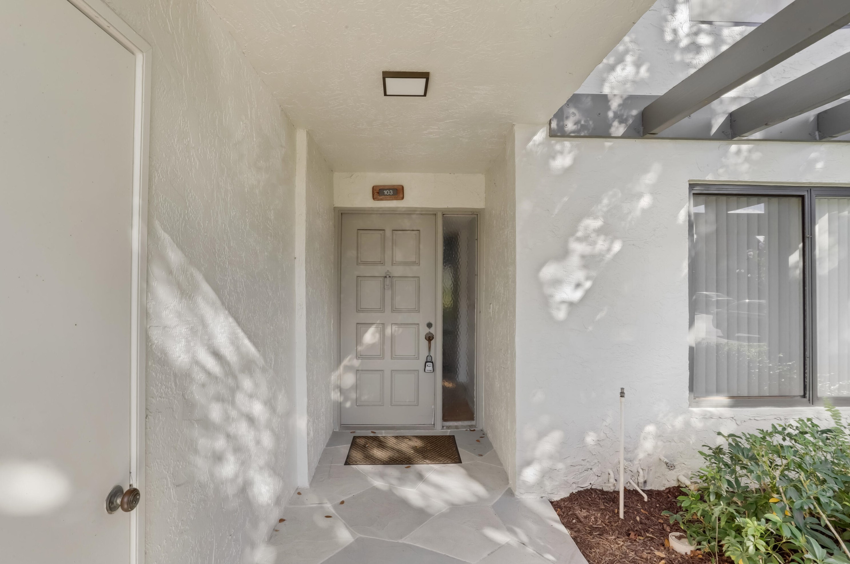 5750 Fairway Park Ct, Boynton Beach, FL 33437-1765