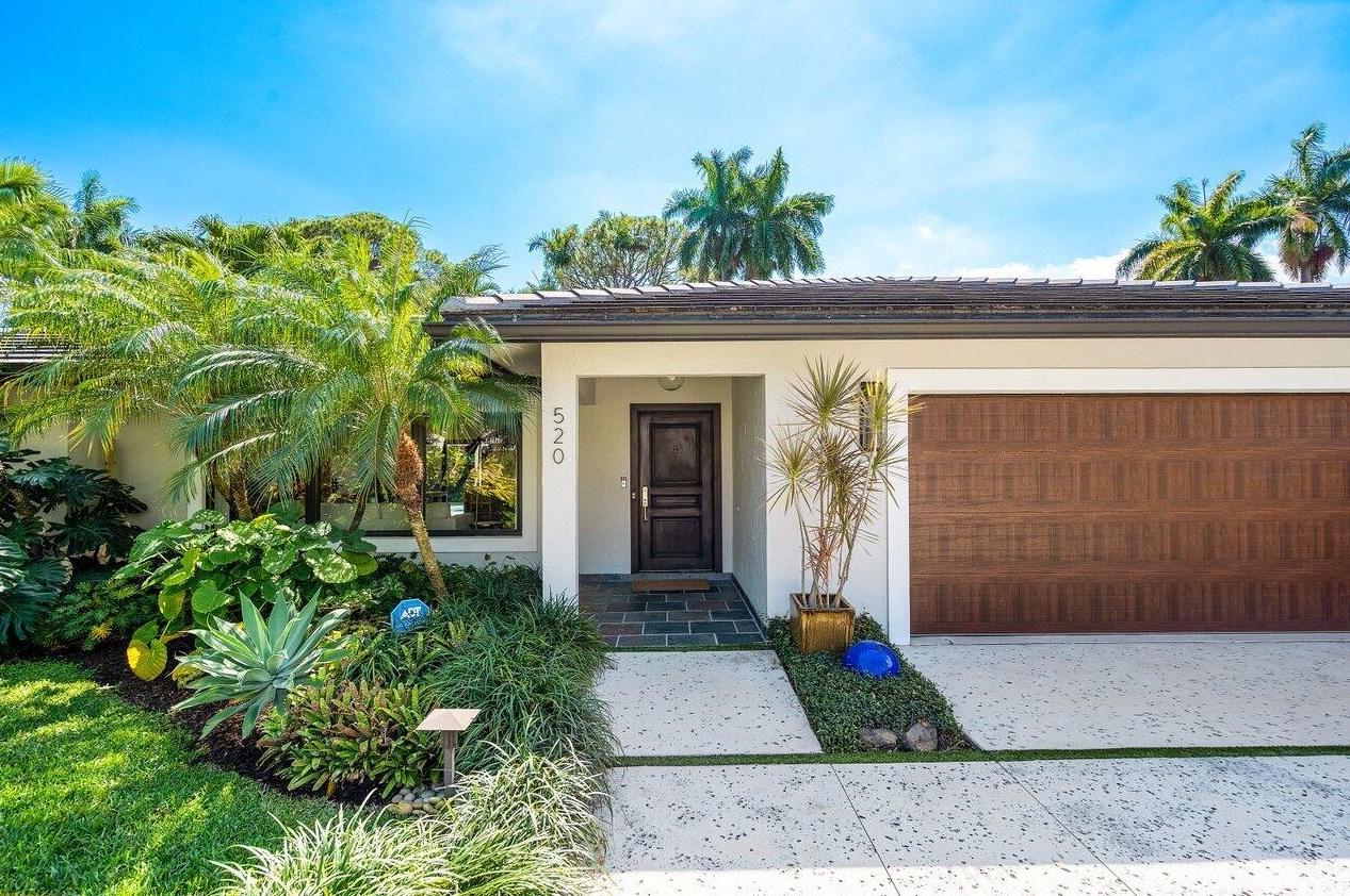 520 Silver Ln, Boca Raton, FL 33432