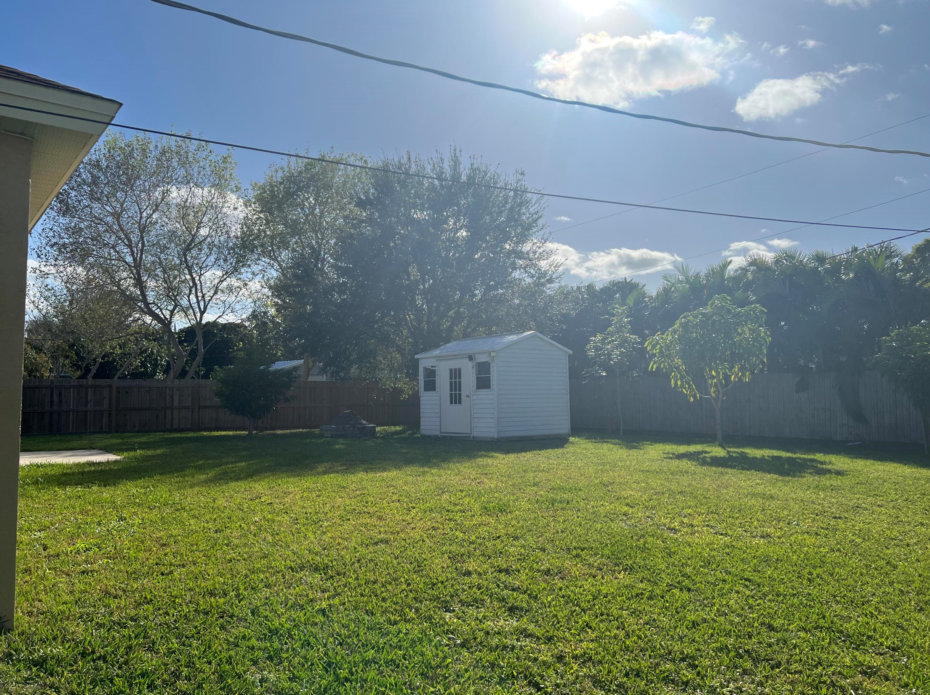 2212 Se Maize St, Fort Pierce, FL 34952