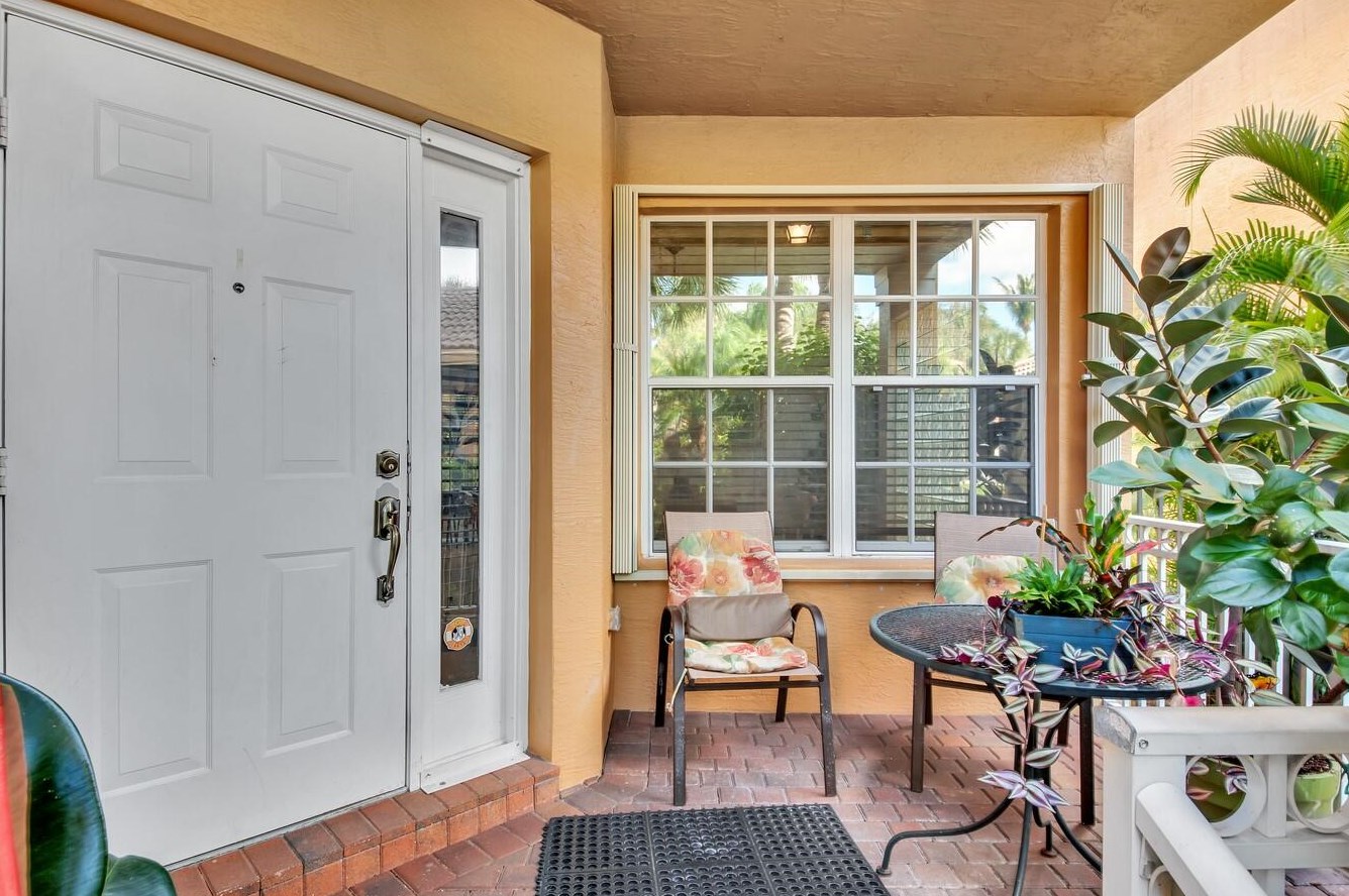 5416 Sealine Blvd, Lake Worth, FL 33463-5962