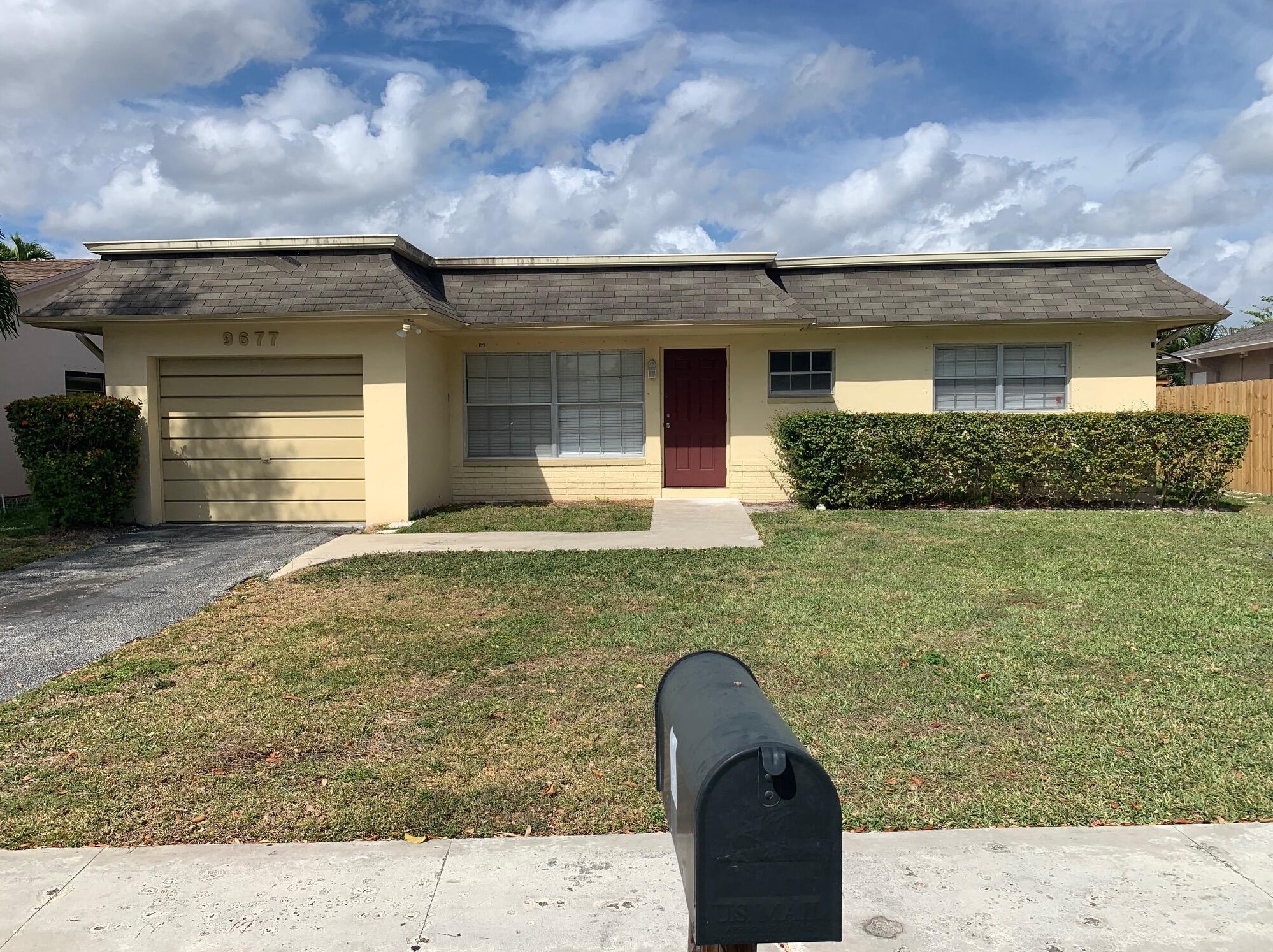 9677 Sandalfoot Blvd, Boca Raton, FL 33428