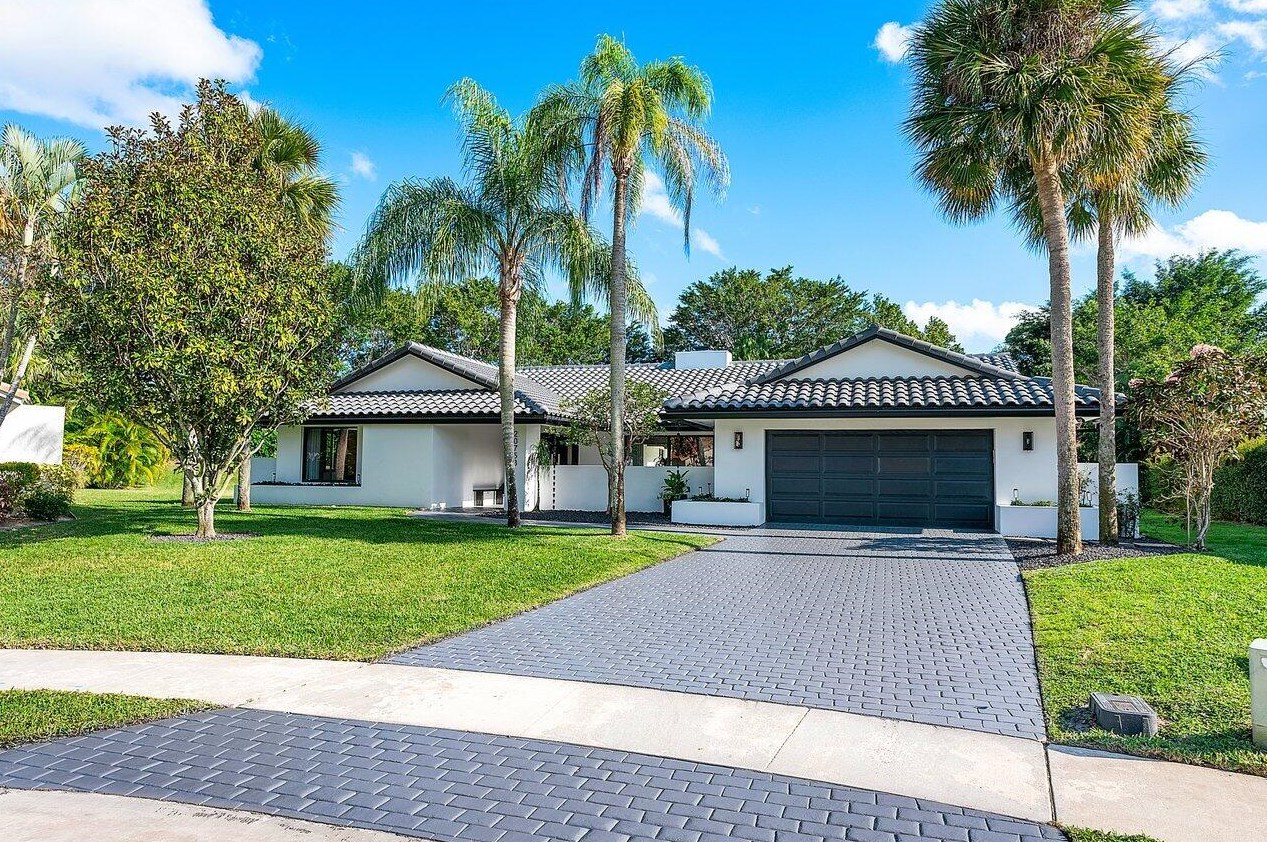 20758 Sorolla Terrace, Boca Raton, FL 33433