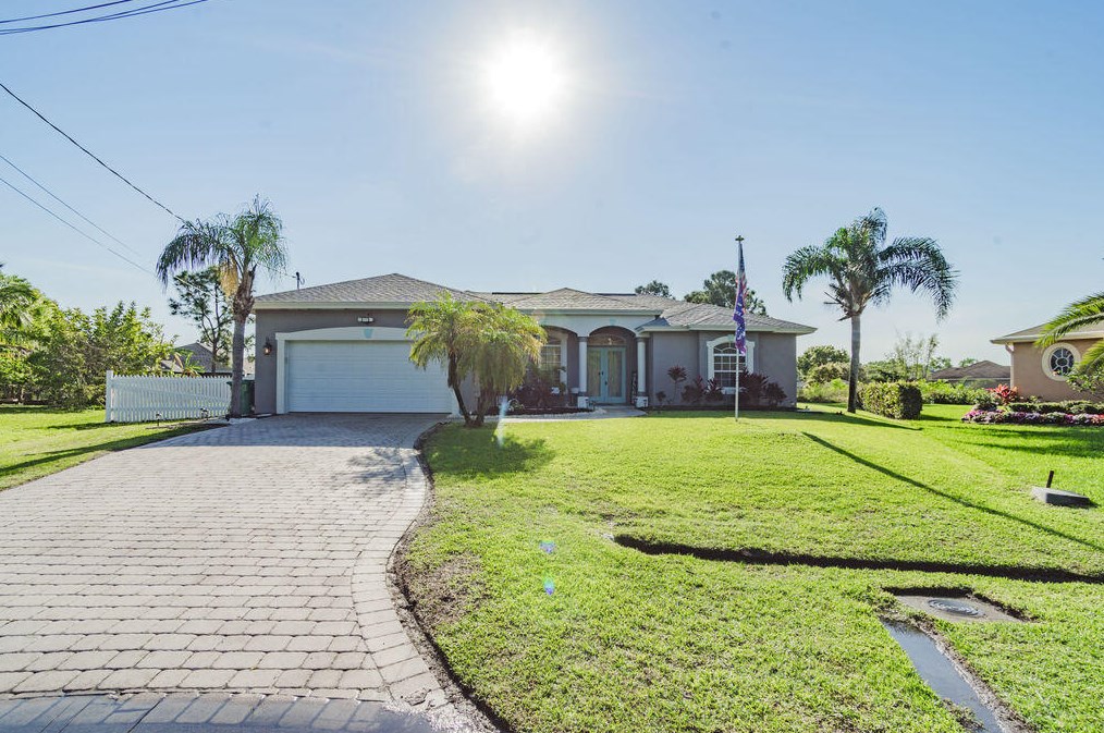 5356 Nw Mims Ct, Fort Pierce, FL 34986