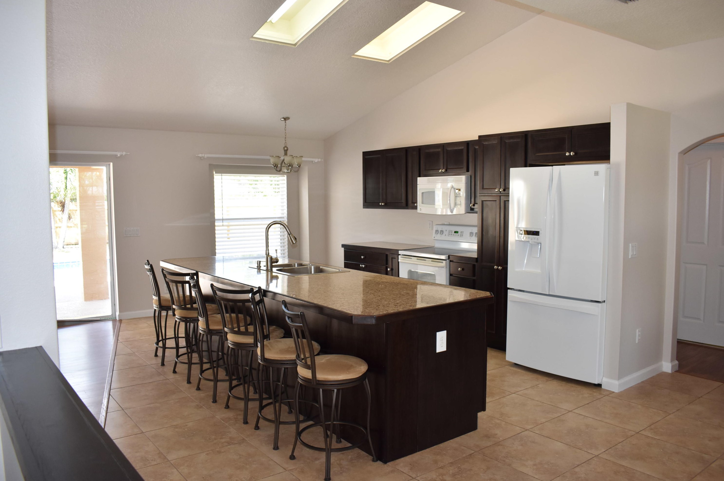 543 Se Marydale Ter, Fort Pierce, FL 34983