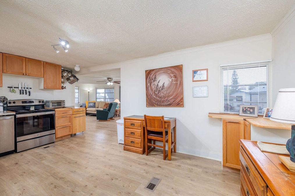 3023 19th Ct, Okeechobee FL  34974-6318 exterior