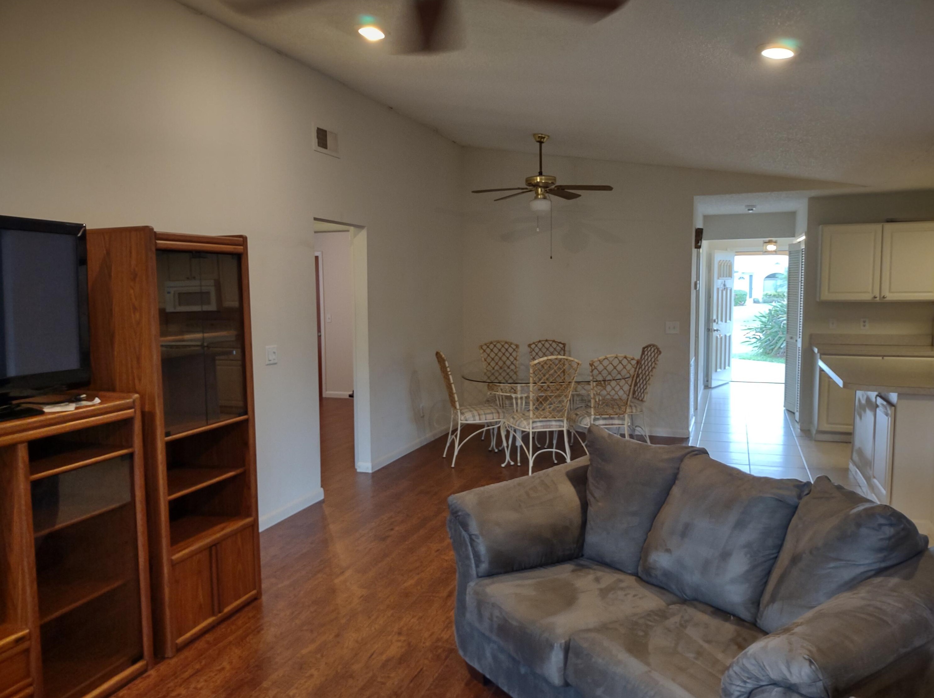 1120 Se Palm Beach Rd, Fort Pierce, FL 34952
