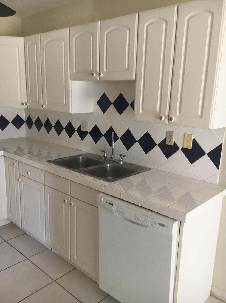 699 Ipswich St, Boca Raton FL  33487-3910 exterior