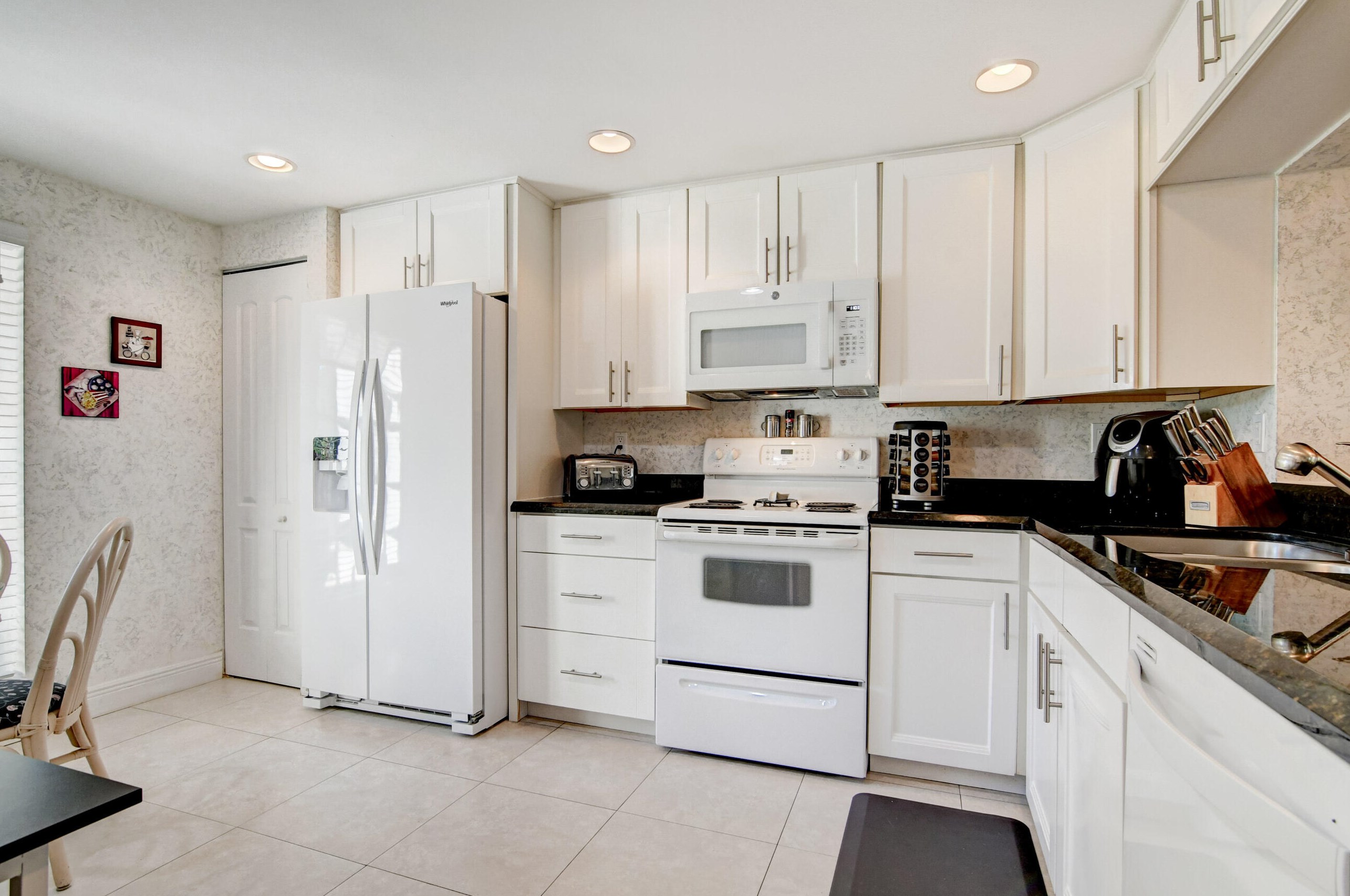 3359 Perimeter Dr, Lake Worth, FL 33467-2068
