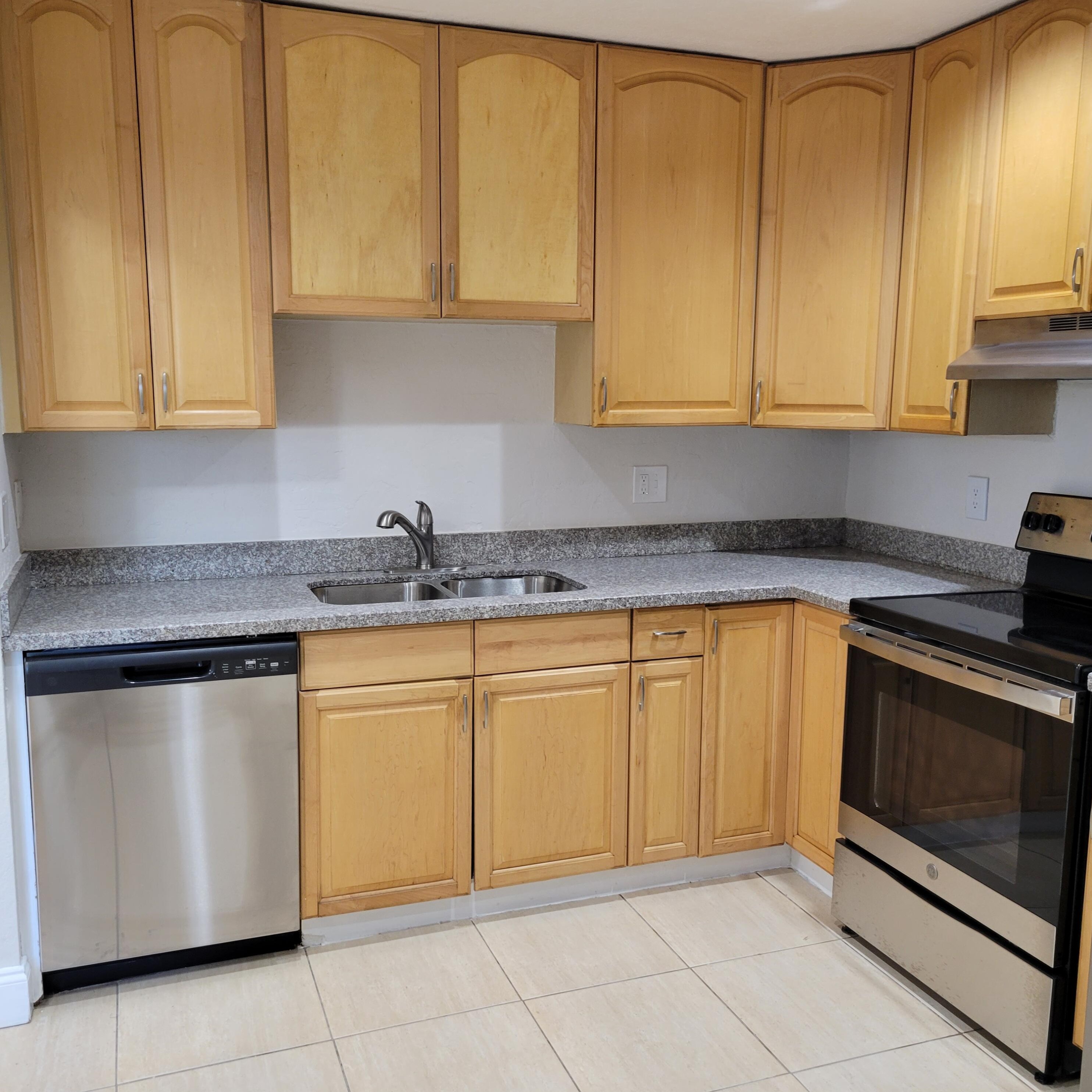 9690 Colorado Ct, Boca Raton FL  33434-2717 exterior