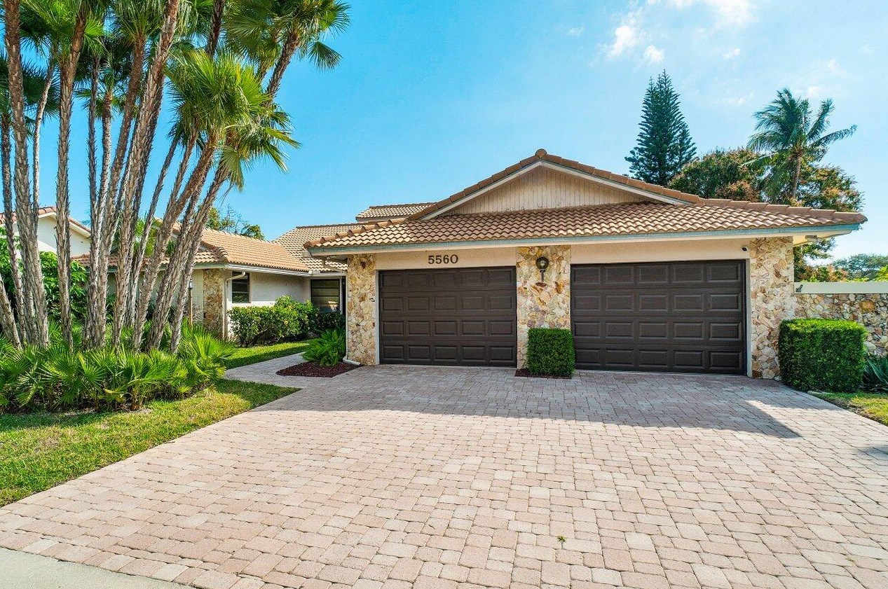 5560 3rd Ter, Boca Raton, FL 33487-4316