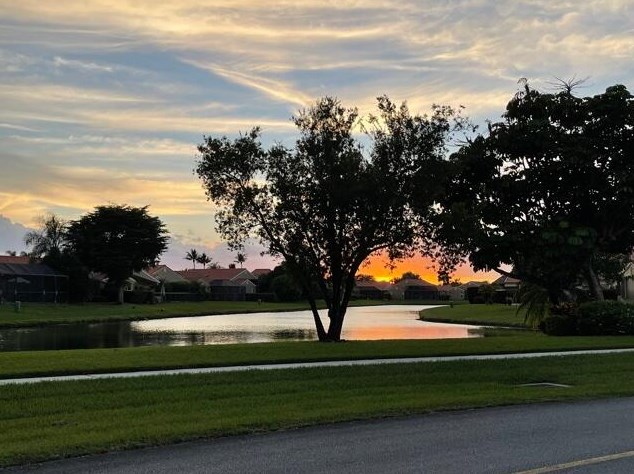 8120 Nadmar Ave, Boca Raton, FL 33434