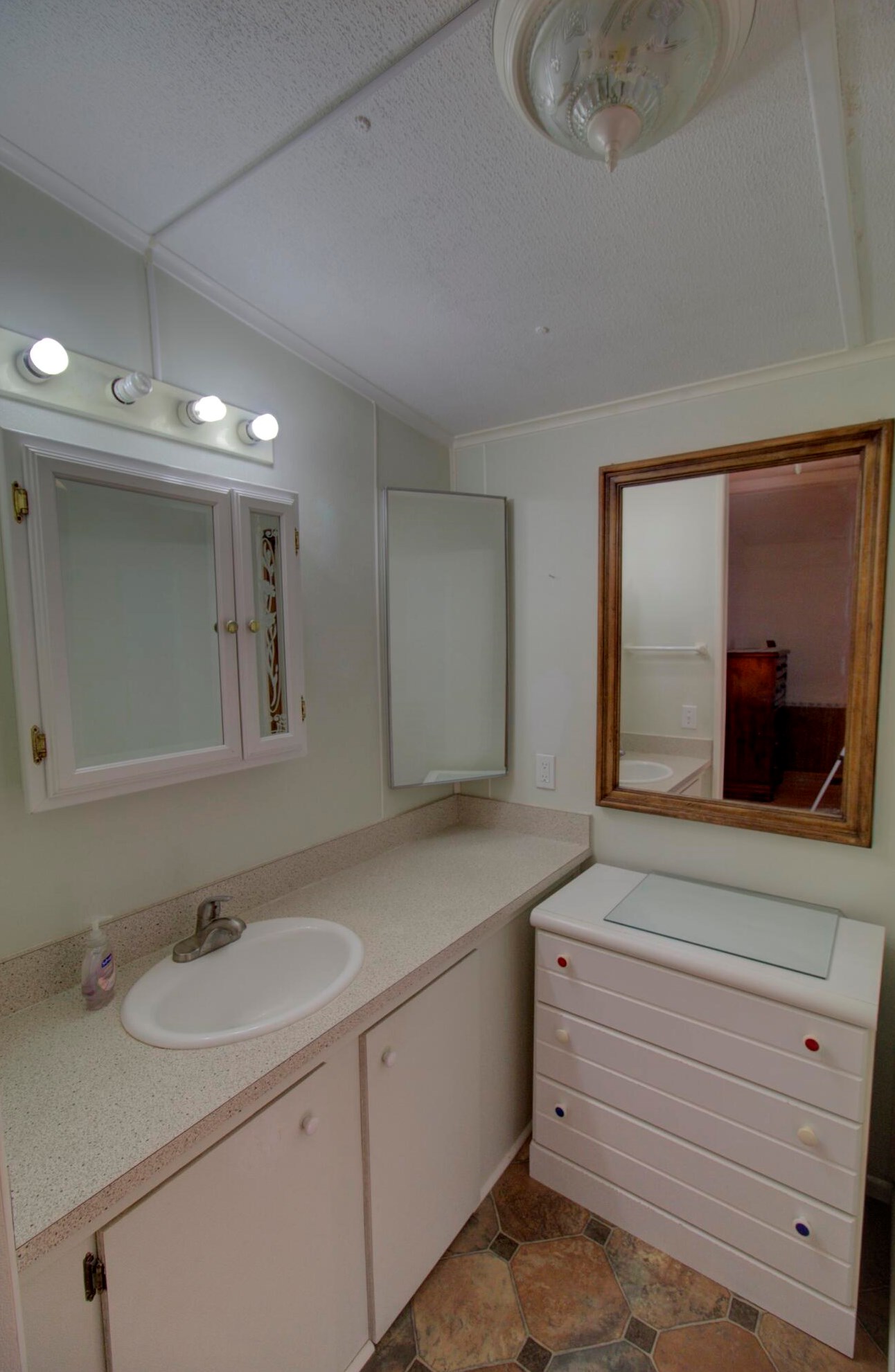 4173 26th St, Okeechobee FL  34974-6576 exterior