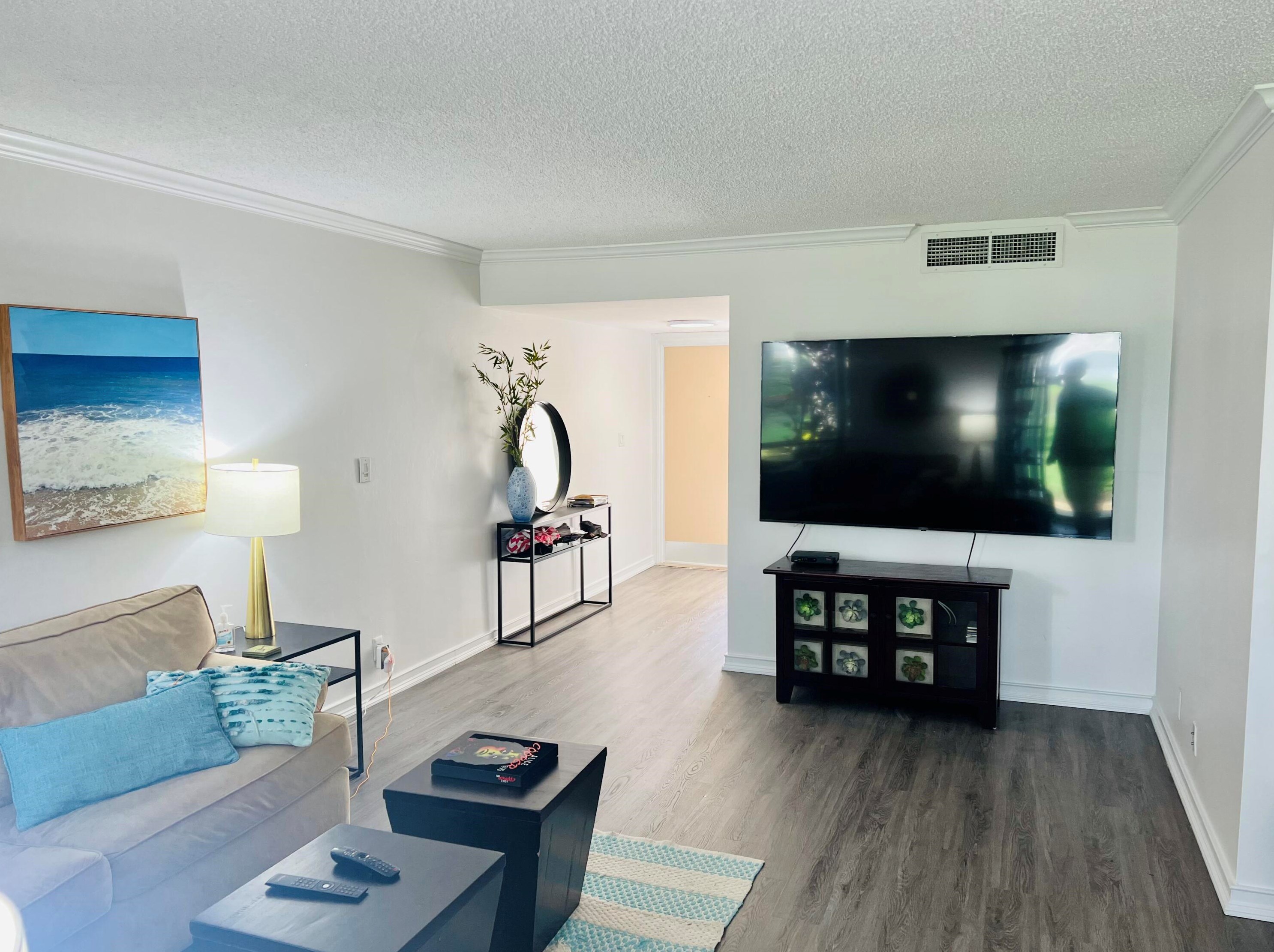 2607 Bridgewood Dr, Boca Raton FL  33434-4116 exterior