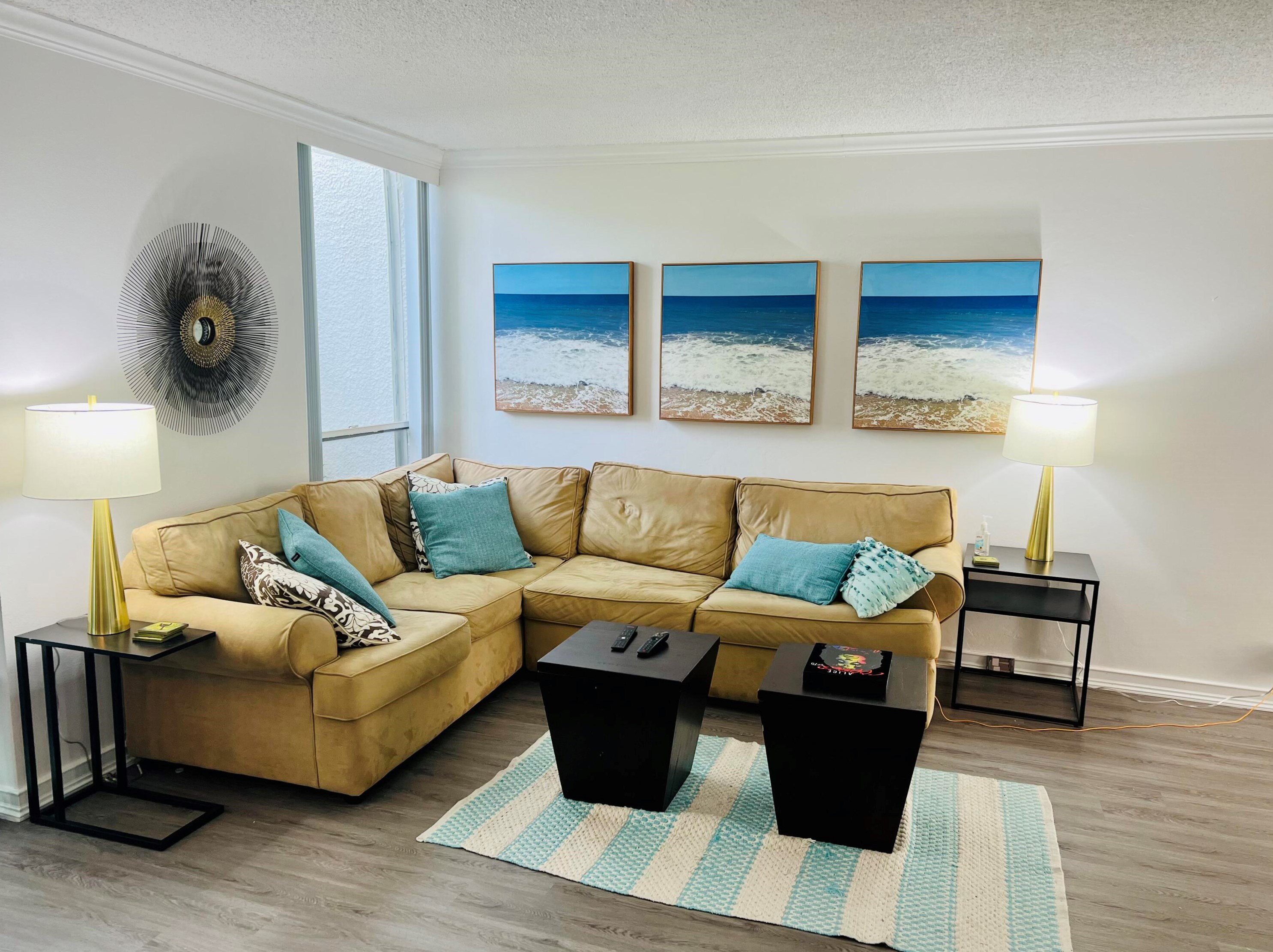 2607 Bridgewood Dr, Boca Raton, FL