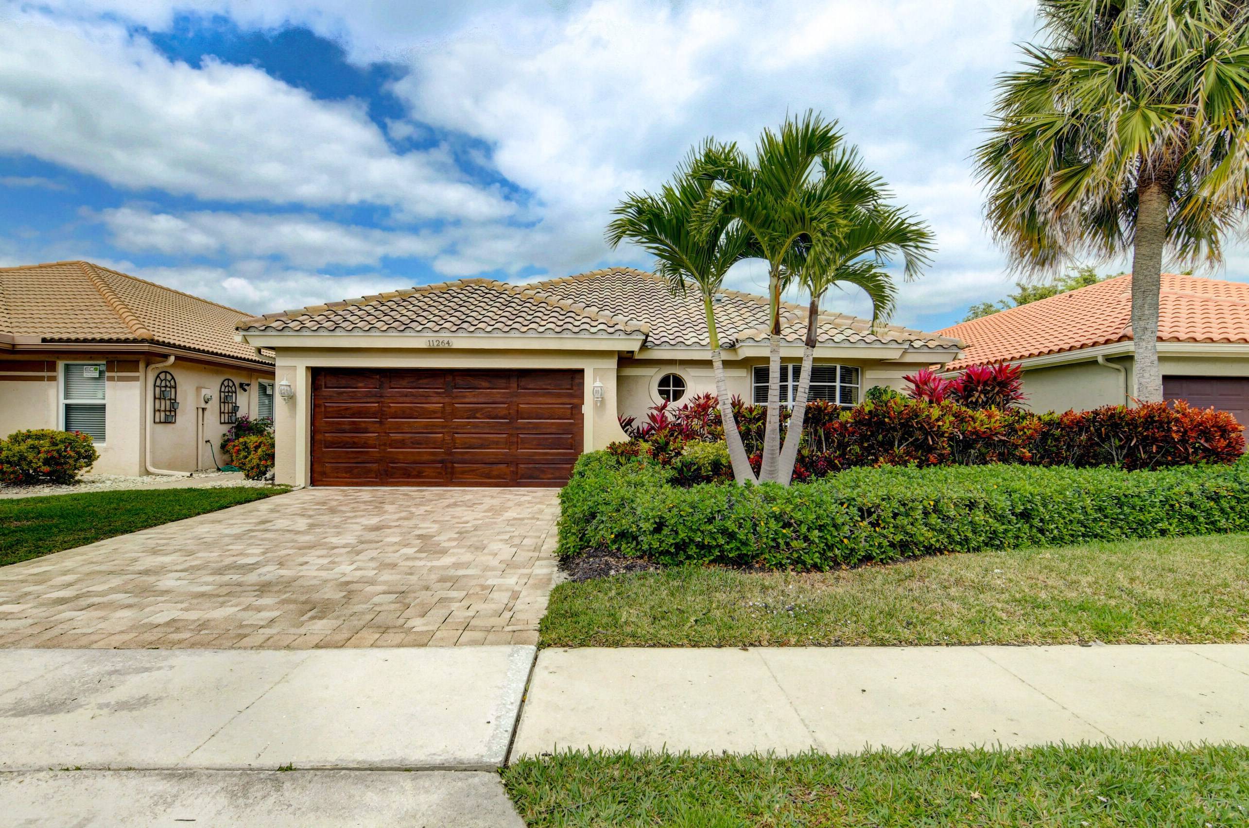 11264 Clover Leaf Cir, Boca Raton, FL 33428-1617