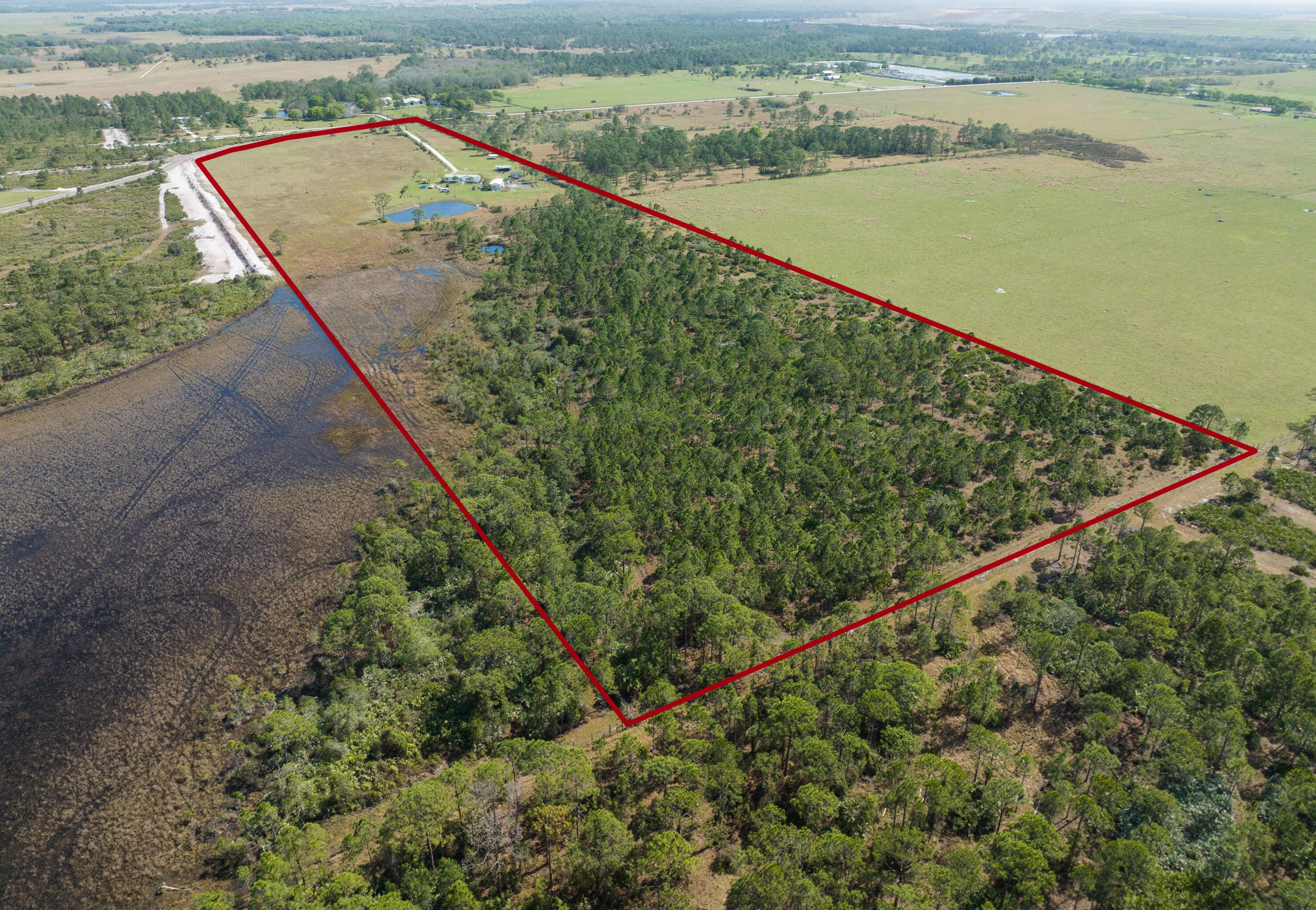 13701 124th Ave, Okeechobee FL  34972-7418 exterior