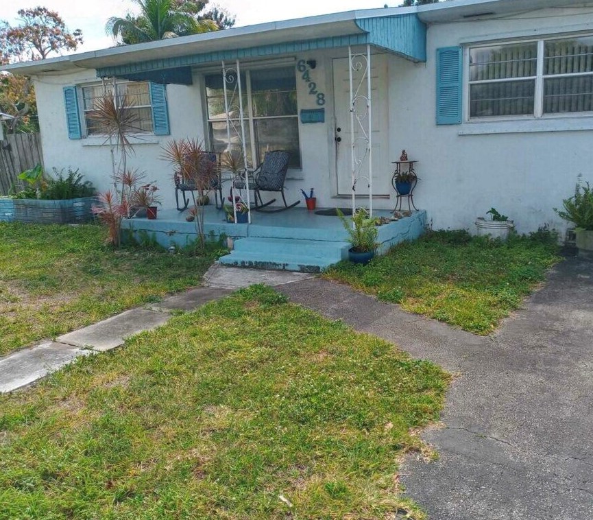6428 Funston St, Hollywood, FL 33023-1706