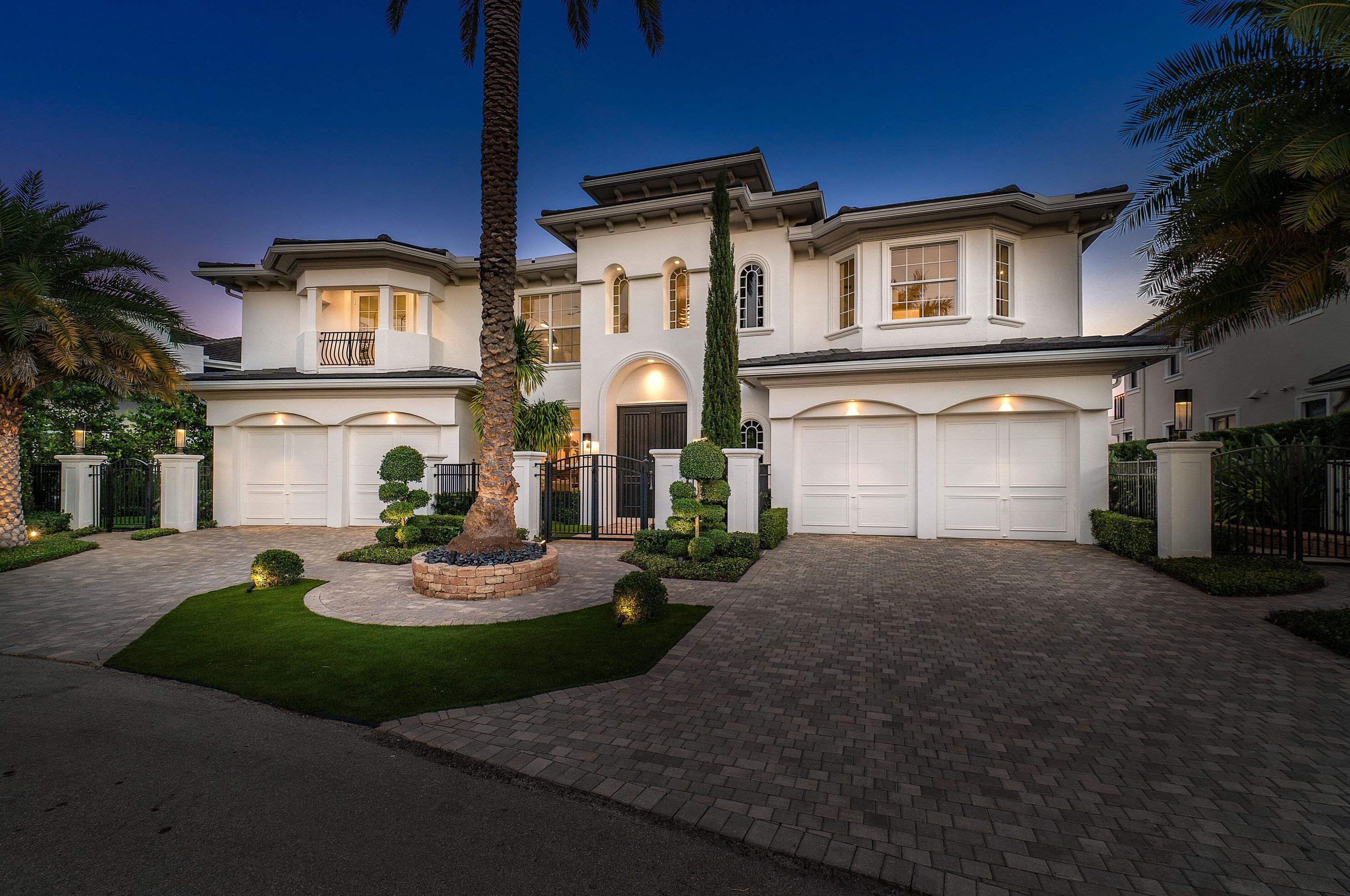 794 Harbour Dr, Boca Raton, FL 33431-6927