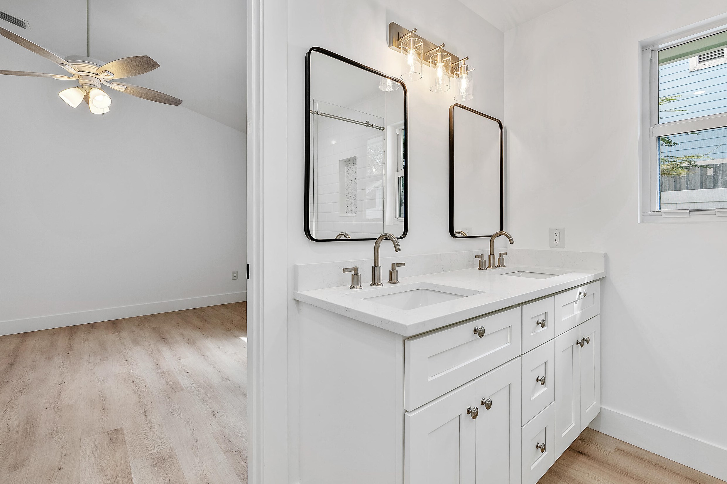 6169 Lucerne St, Jupiter FL  33458-6672 exterior