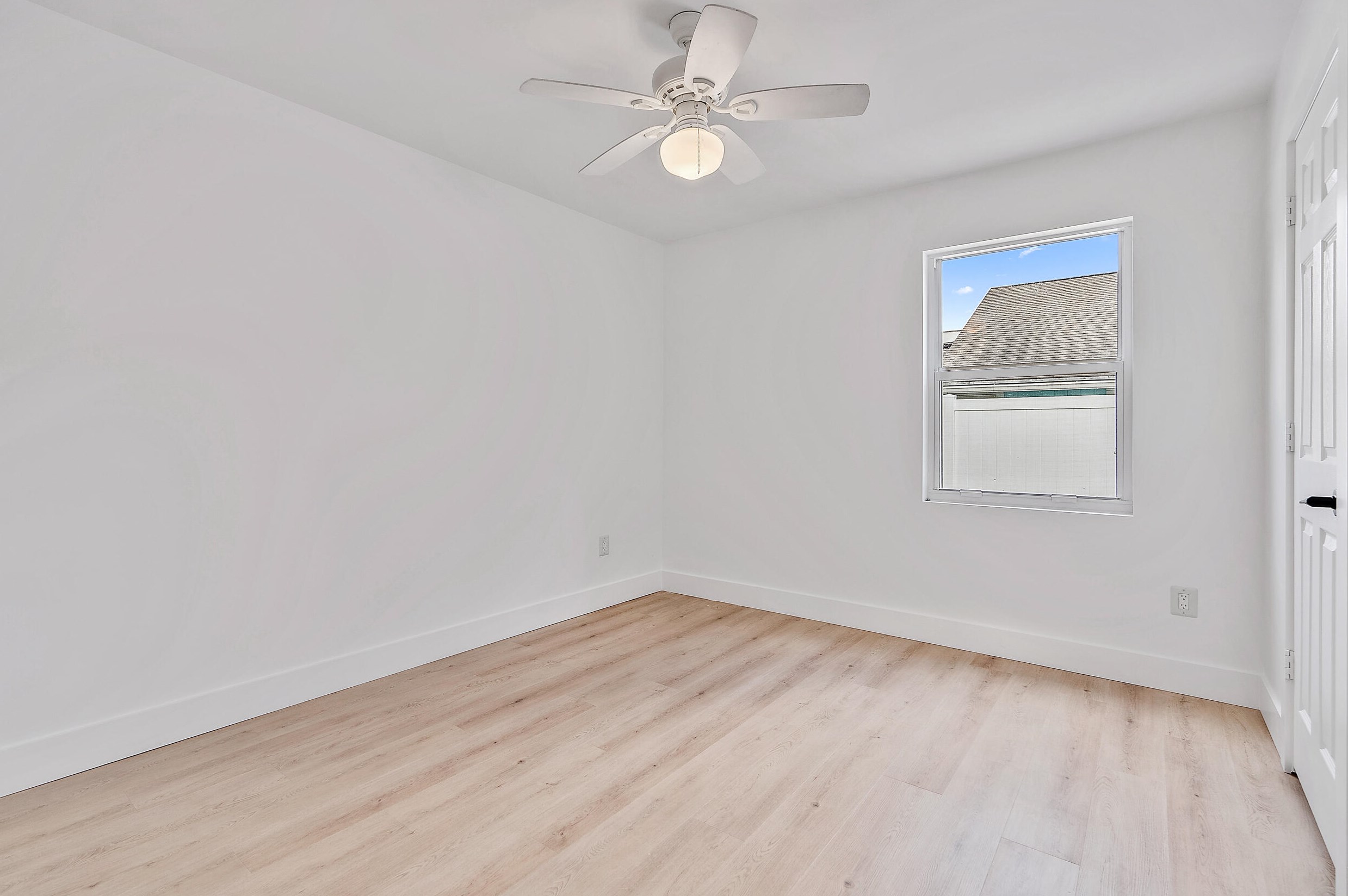 6169 Lucerne St, Jupiter FL  33458-6672 exterior