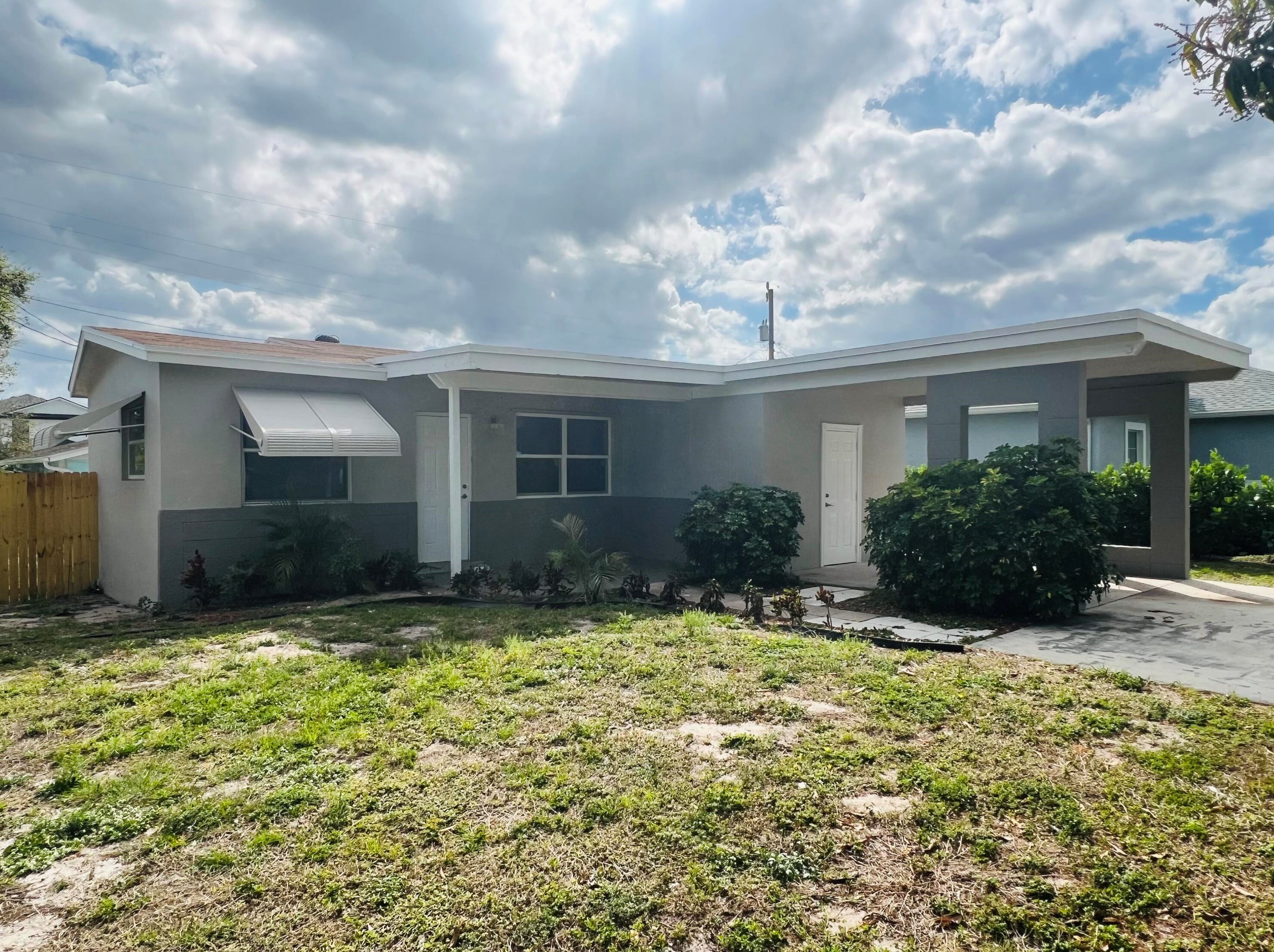 702 Sw 2nd St, Delray Beach, FL 33483