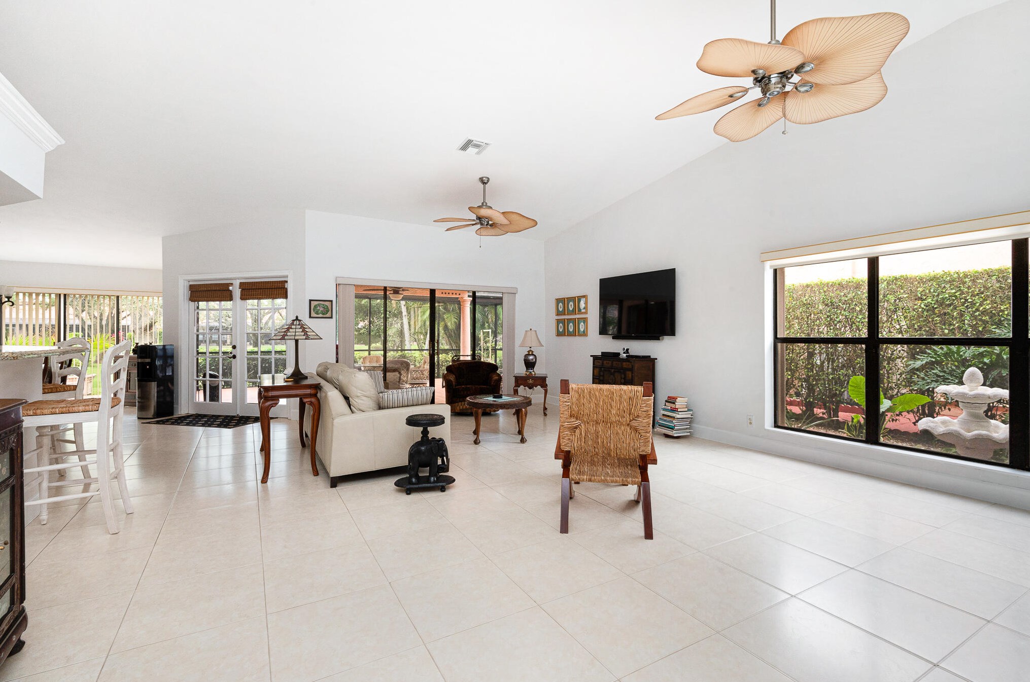 22785 Marbella Cir, Boca Raton, FL 33433-3851